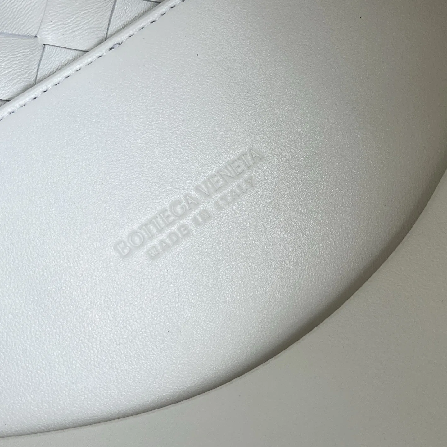 BOTTEGA 27FW NWEPAZI 026 숄더백 9