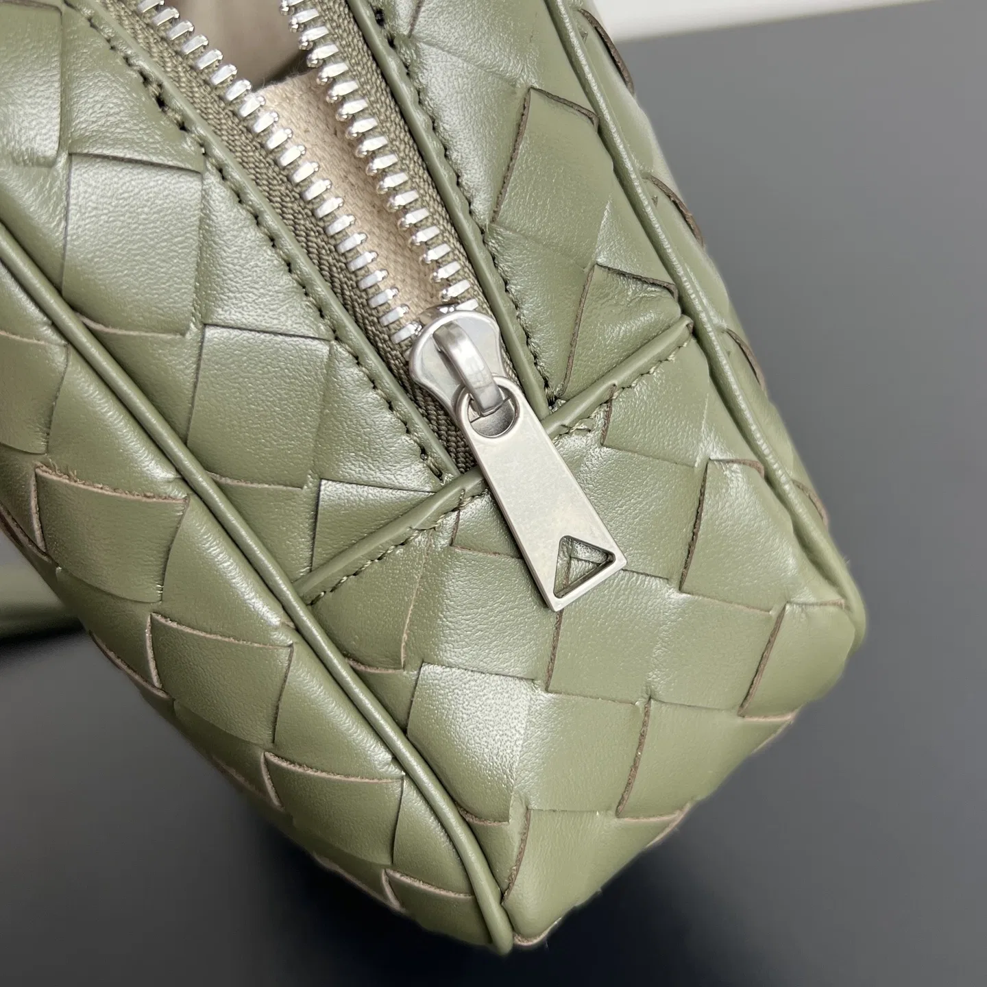 BOTTEGA 27FW NWEPAZI 027 클러치 7