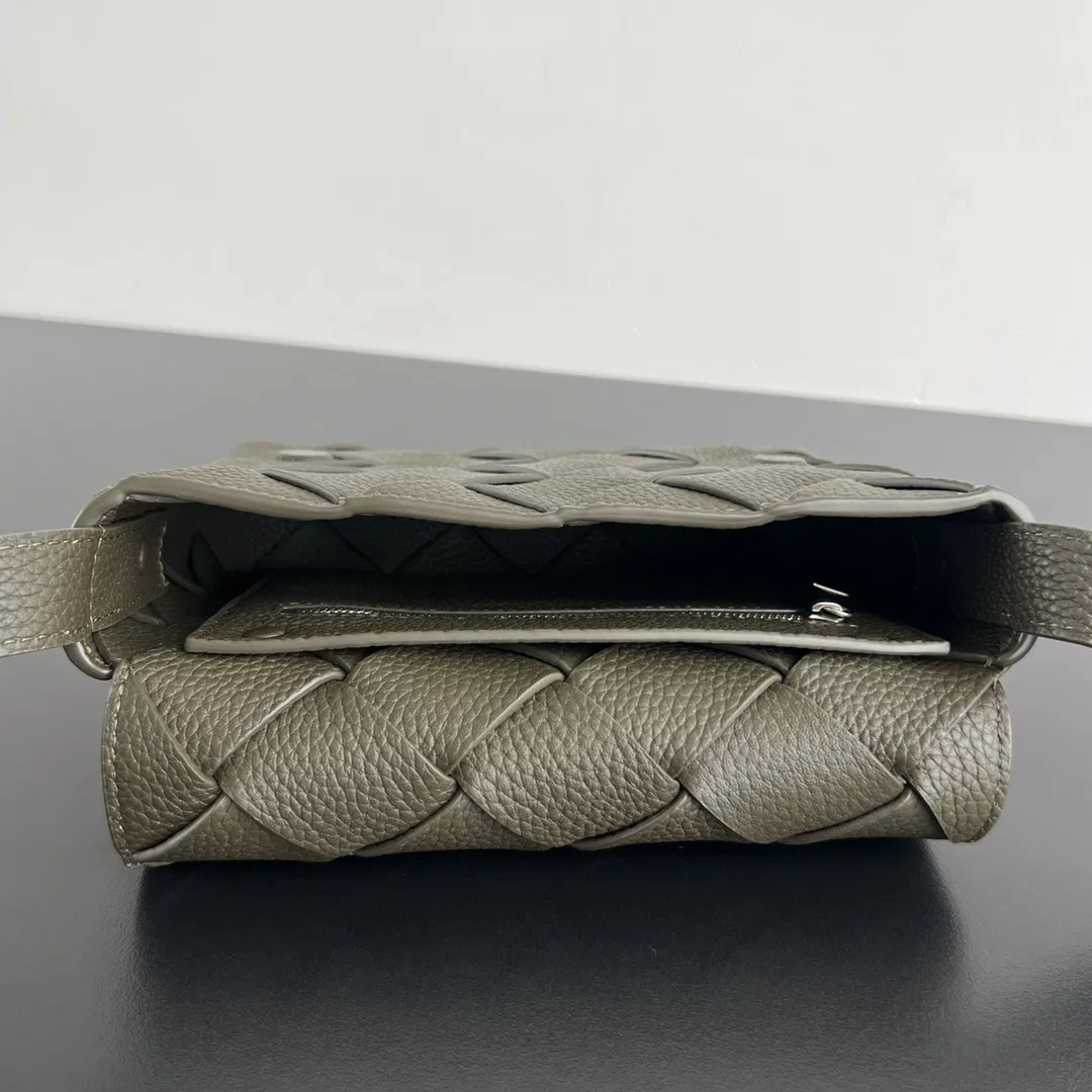 BOTTEGA 27FW NWEPAZI 028 크로스백 15
