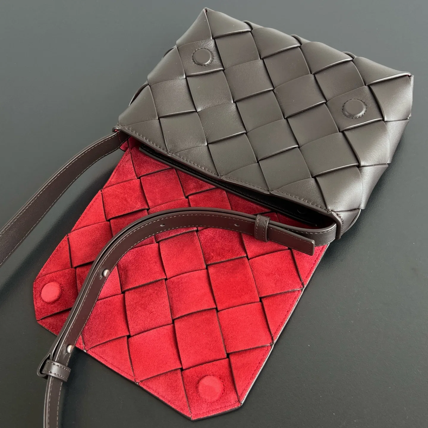 BOTTEGA 27FW NWEPAZI 028 크로스백 44