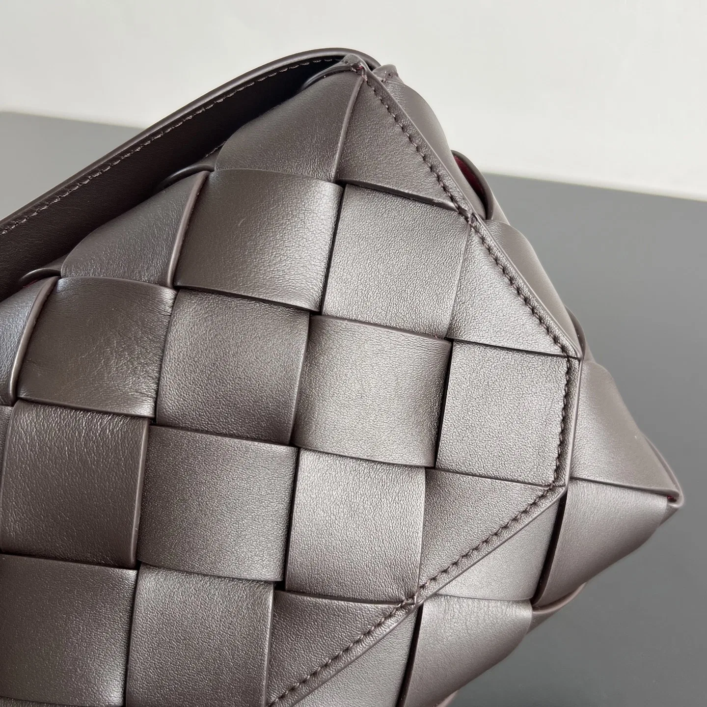 BOTTEGA 27FW NWEPAZI 028 크로스백 46