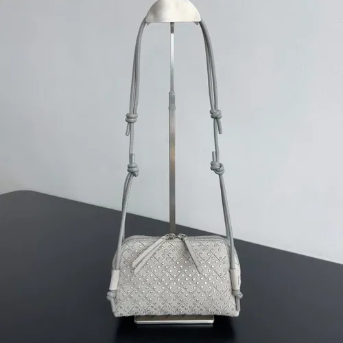 BOTTEGA 27FW NWEPAZI 029 숄더백 10