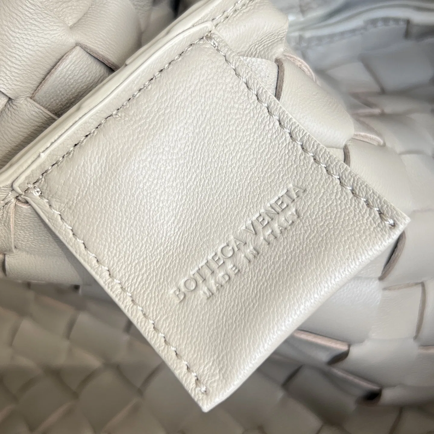 BOTTEGA 27FW NWEPAZI 031 토트백 8