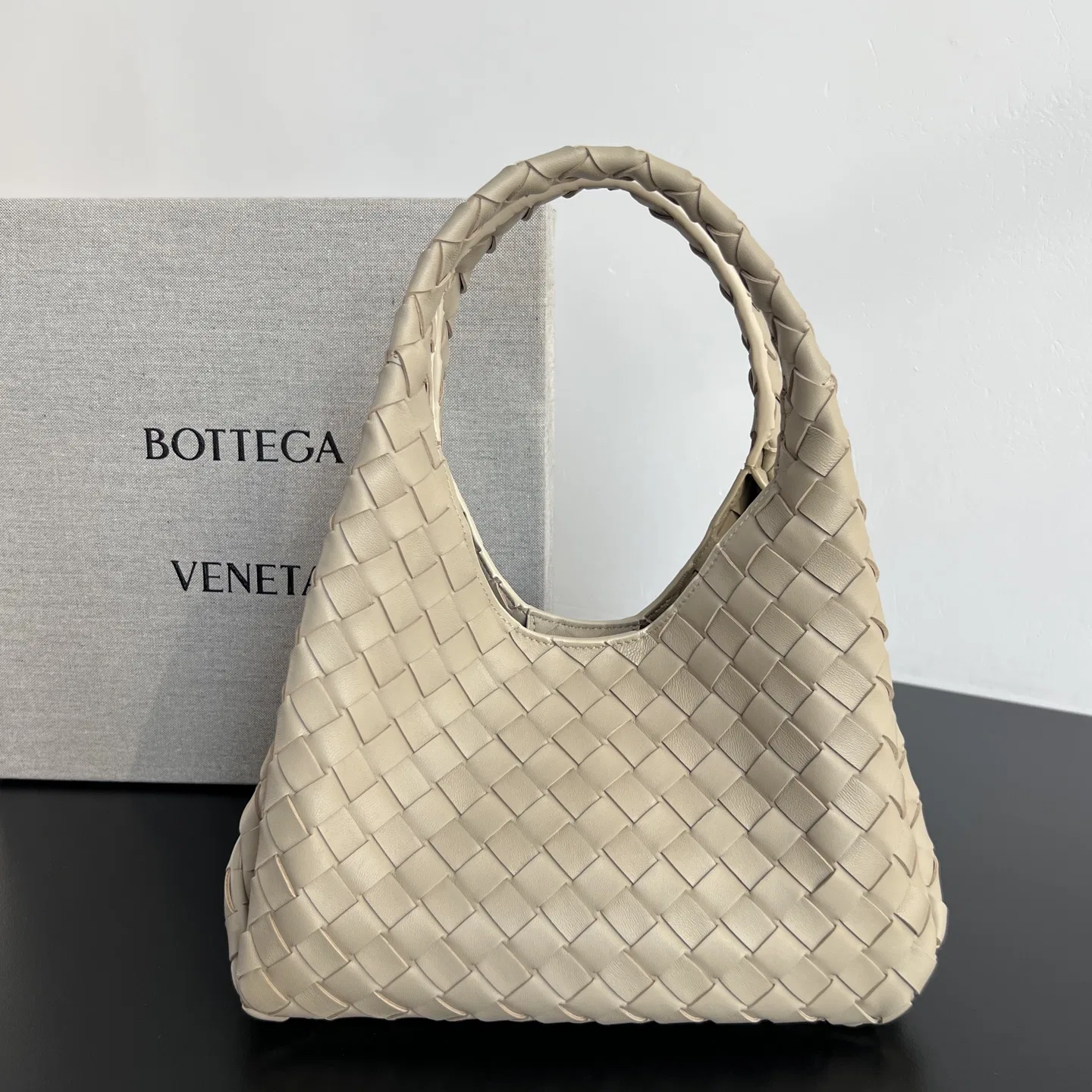 BOTTEGA 27FW NWEPAZI 031 토트백 10