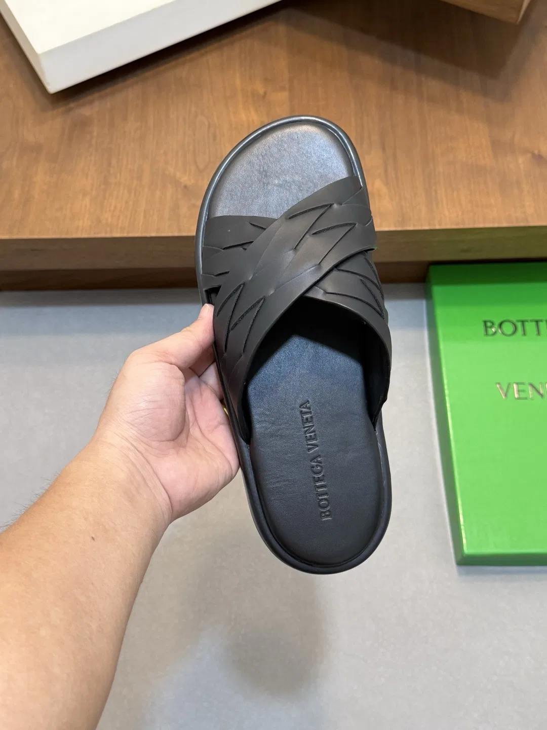 BOTTEGA 27FW VUHPEPK 001 슬리퍼 16