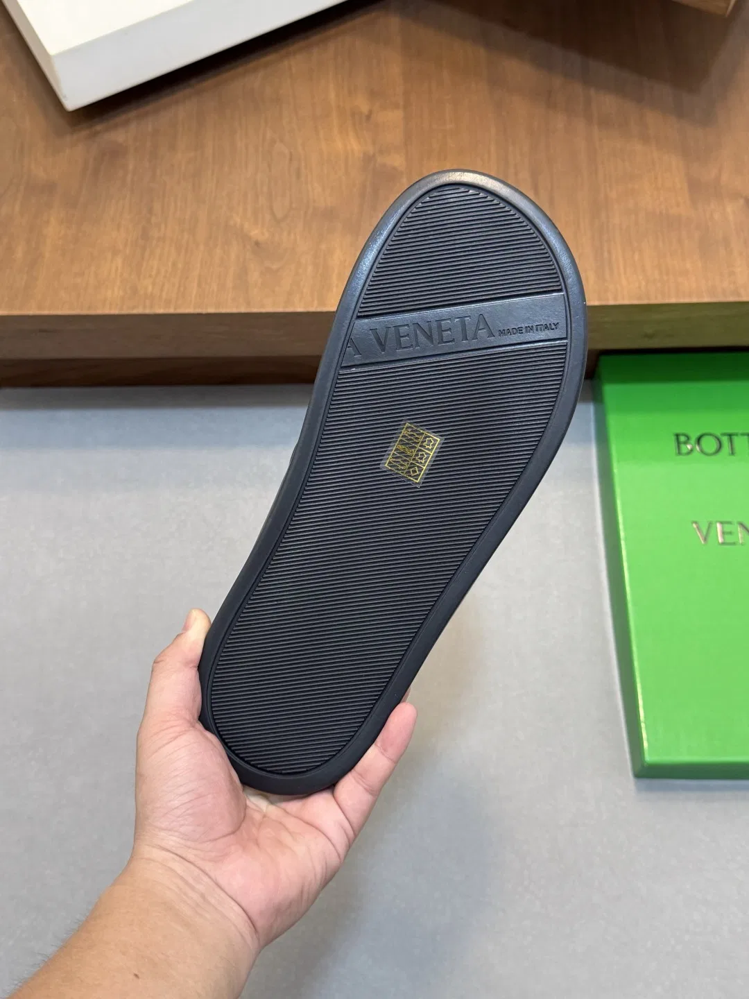 BOTTEGA 27FW VUHPEPK 001 슬리퍼 17