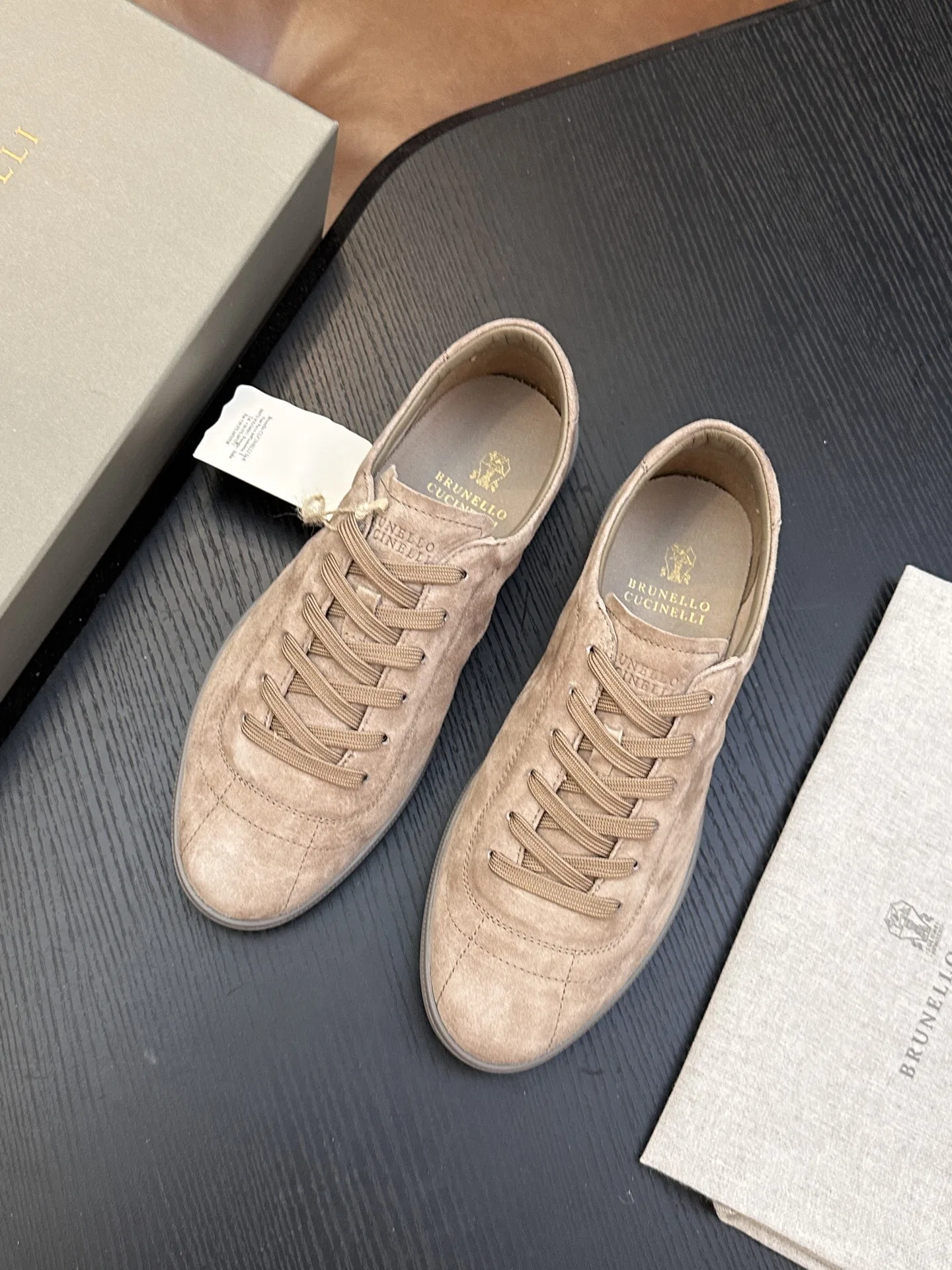 BRUNE 27FW VFQPVWO 008 스니커즈 20