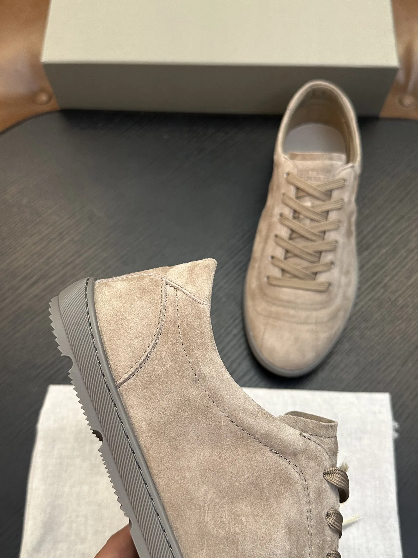 BRUNE 27FW VFQPVWO 008 스니커즈 24