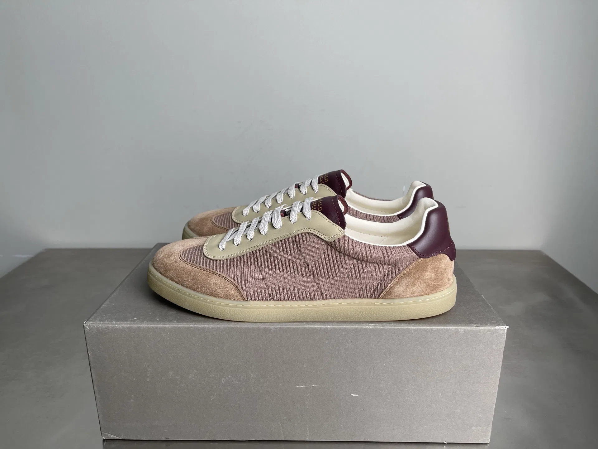 BRUNE 27FW VPILEFE 010 스니커즈 14
