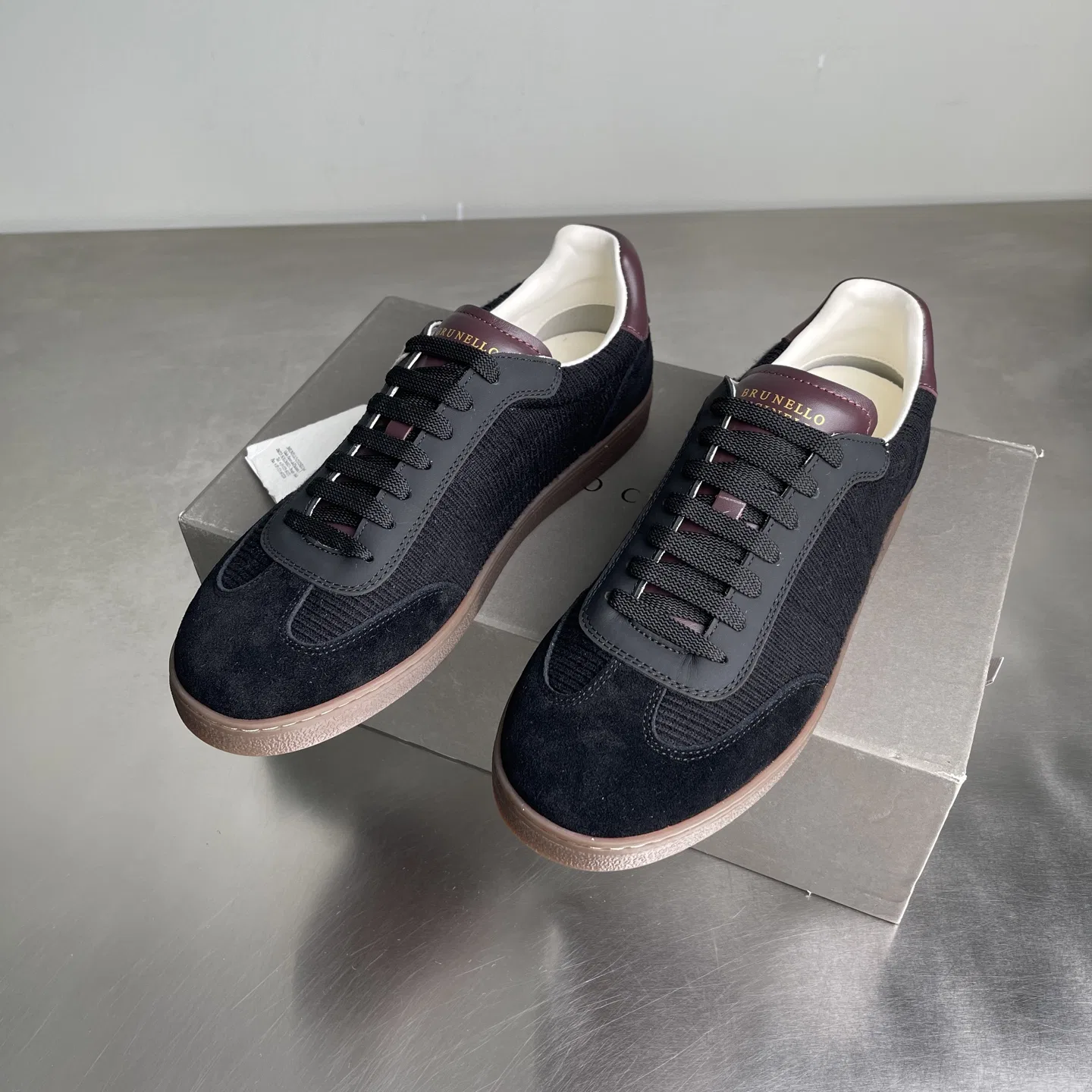 BRUNE 27FW VPILEFE 010 스니커즈 23