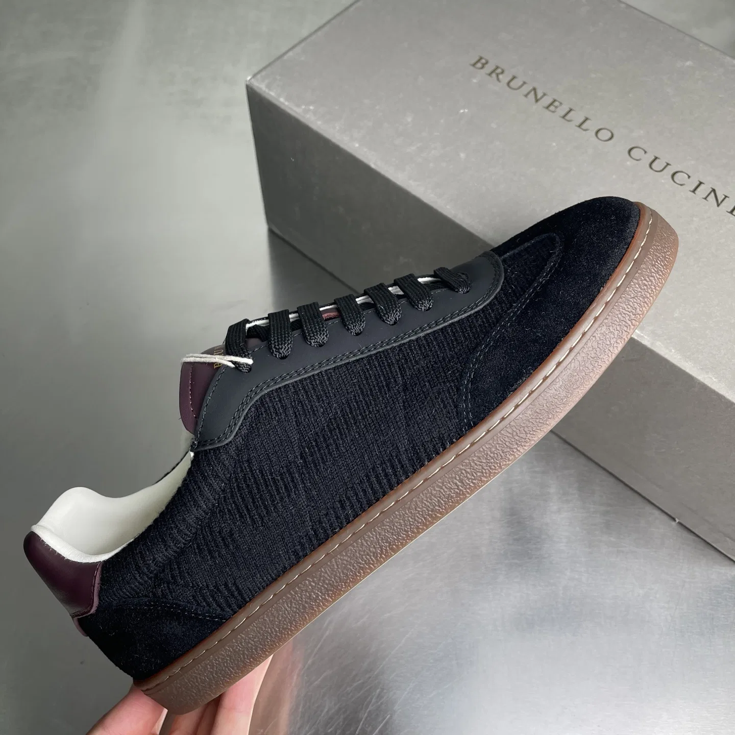BRUNE 27FW VPILEFE 010 스니커즈 24