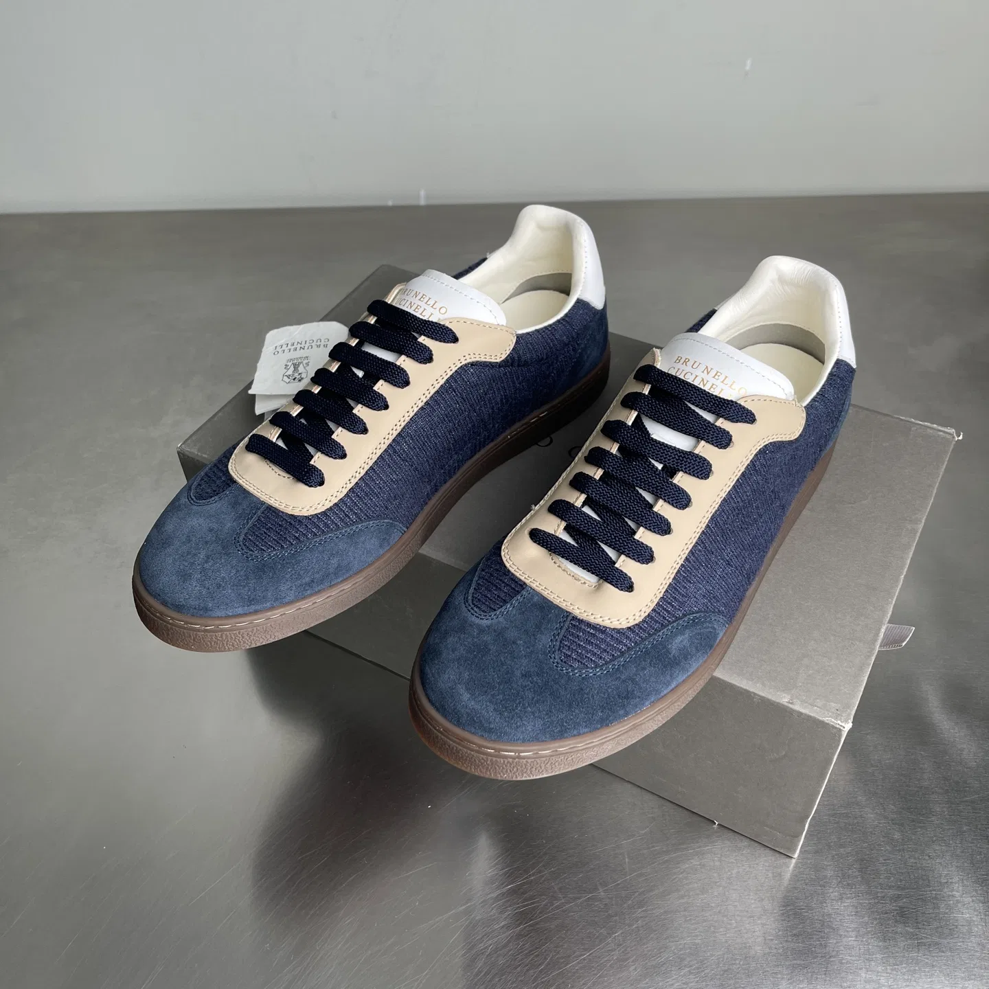 BRUNE 27FW VPILEFE 010 스니커즈 31