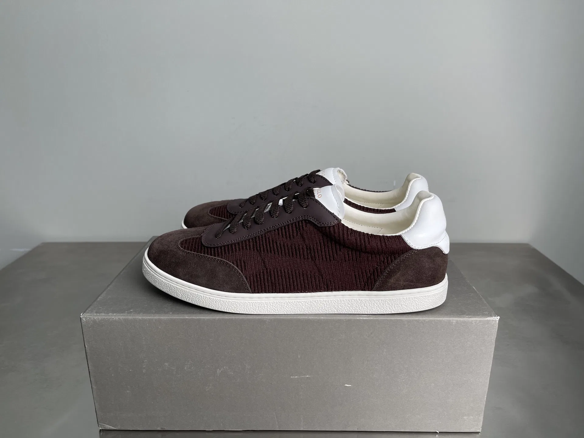 BRUNE 27FW VPILEFE 010 스니커즈 38