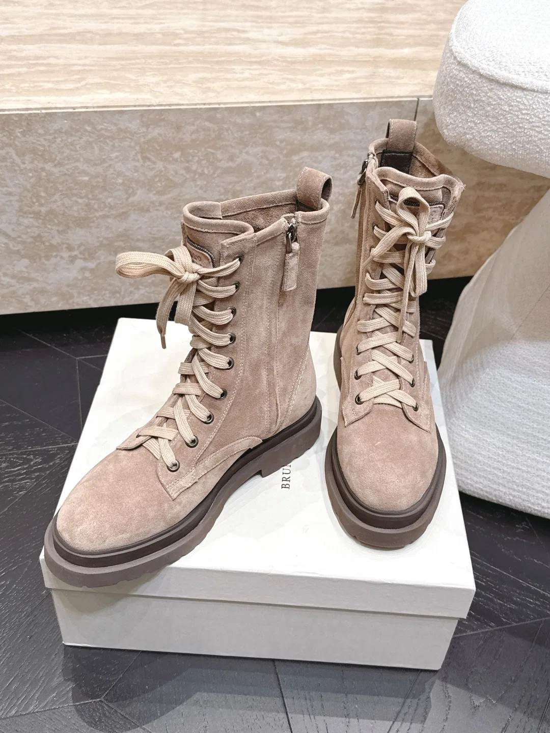 BRUNE 27FW VPILEFE 013 워커 18