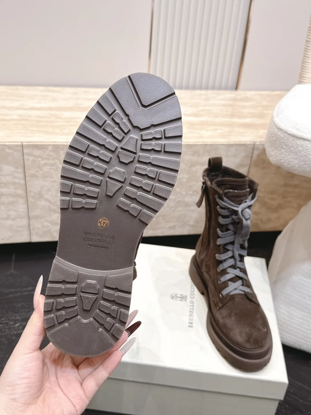 BRUNE 27FW VPILEFE 013 워커 29