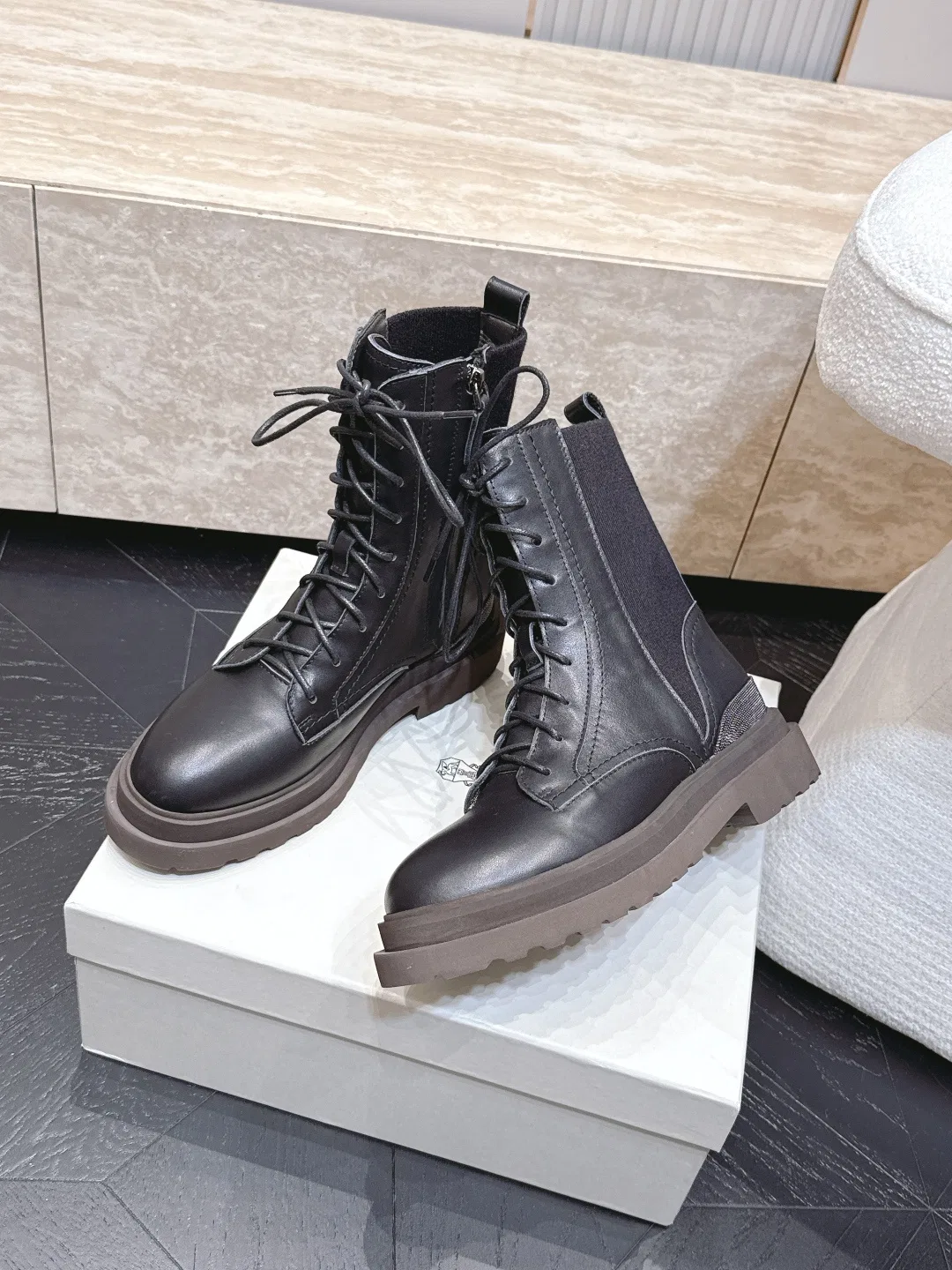 BRUNE 27FW VPILEFE 014 워커 11