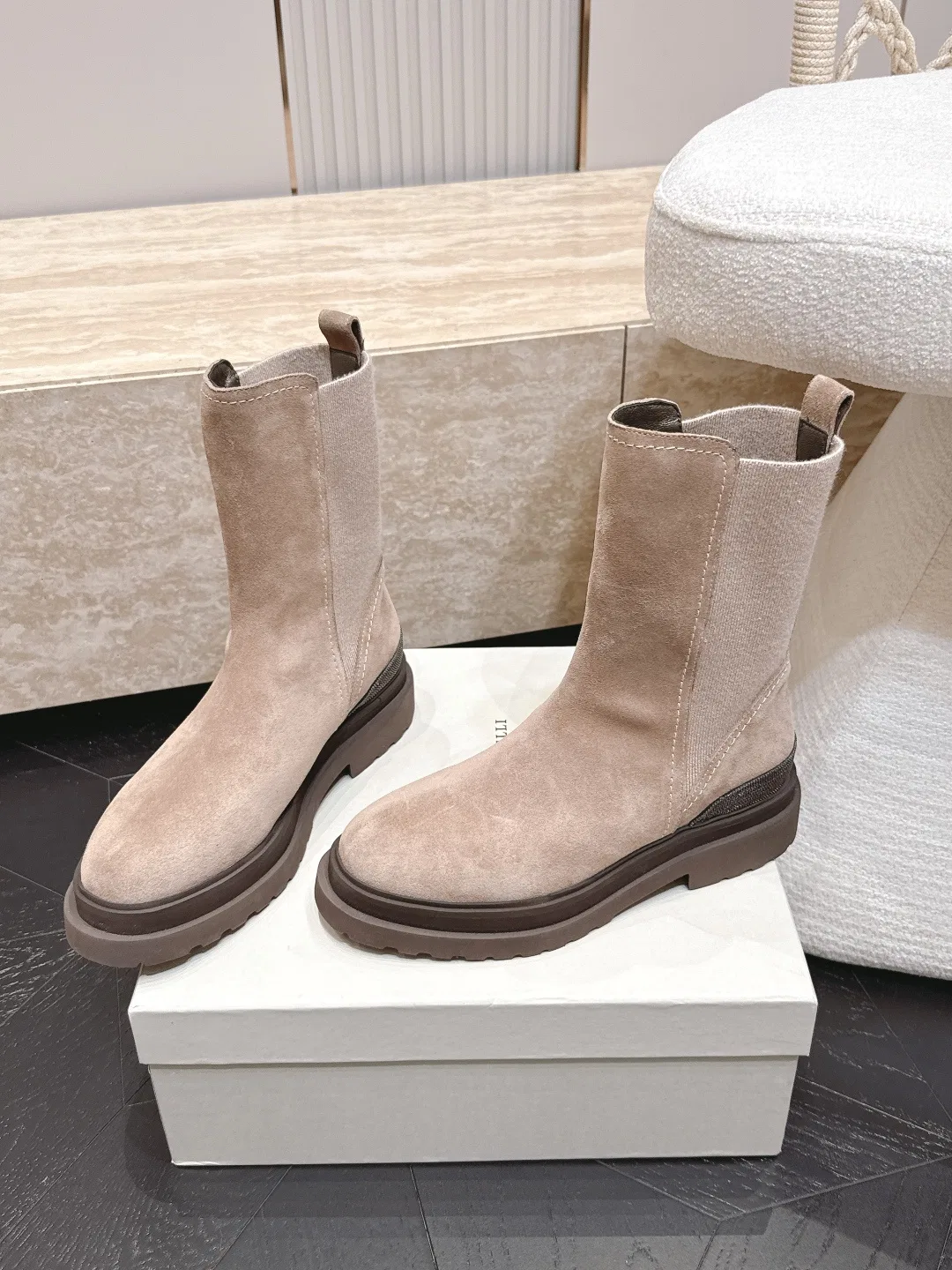BRUNE 27FW VPILEFE 016 워커 16