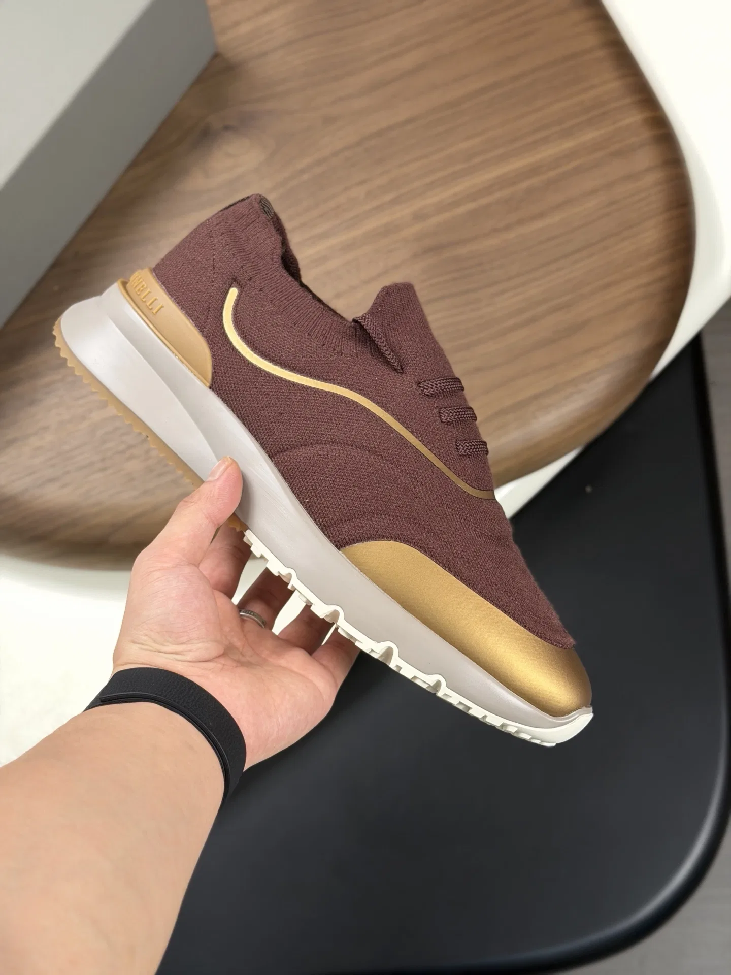 BRUNE 27FW VPILEFE 018 스니커즈 82