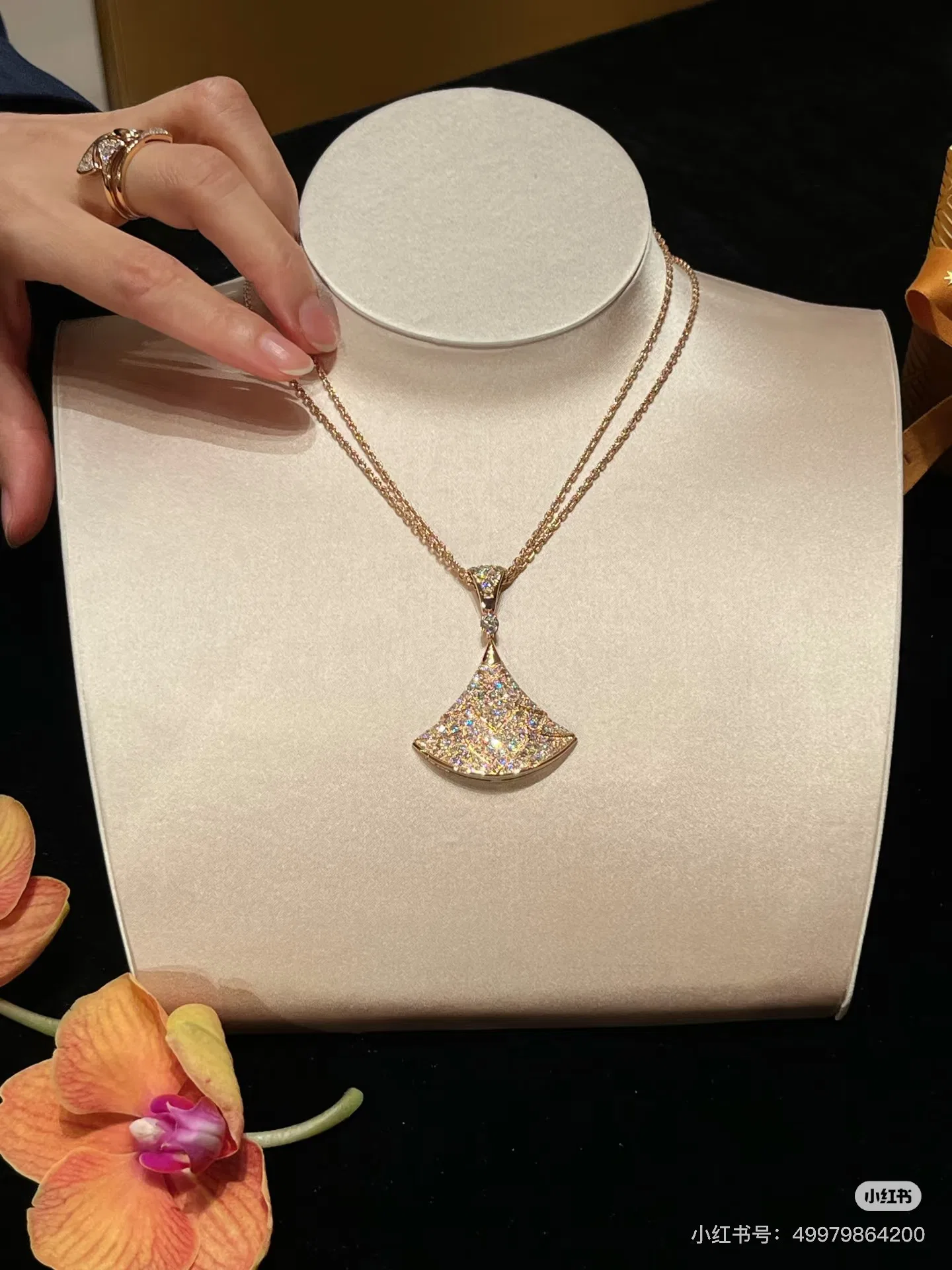 BVLGARI 27FW LTVBLYW 001 목걸이 13