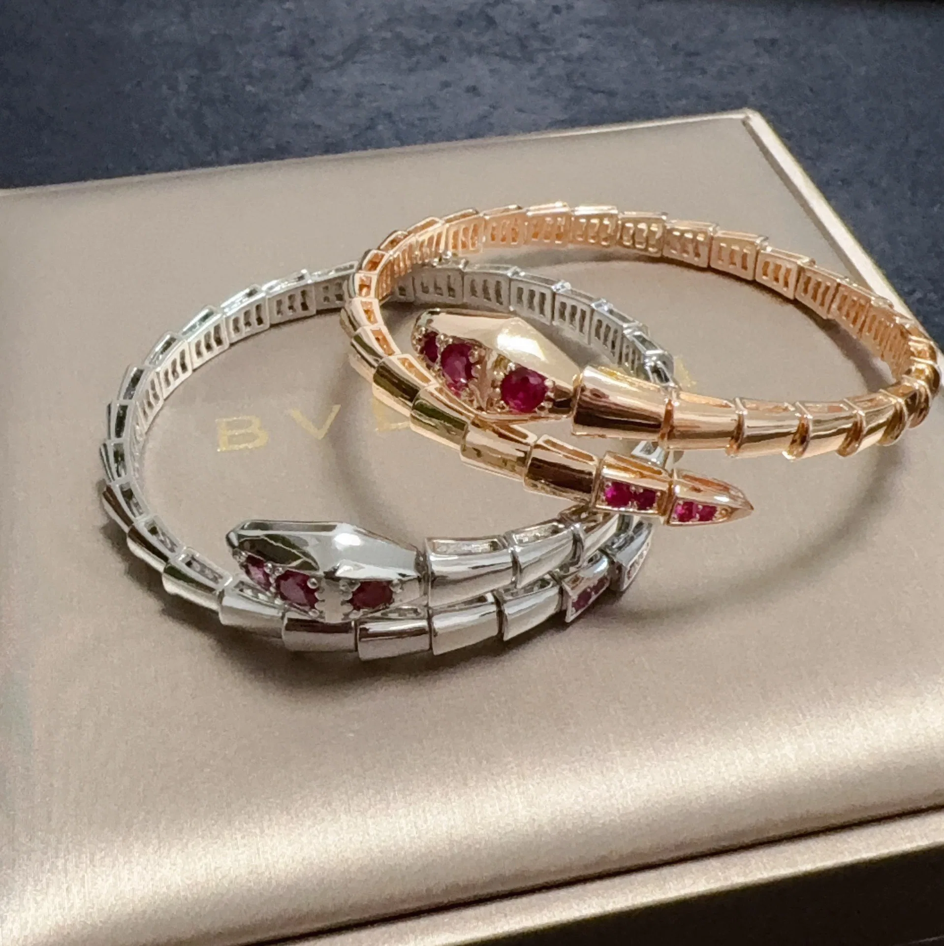 BVLGARI 27FW LTVBLYW 008 팔찌 7