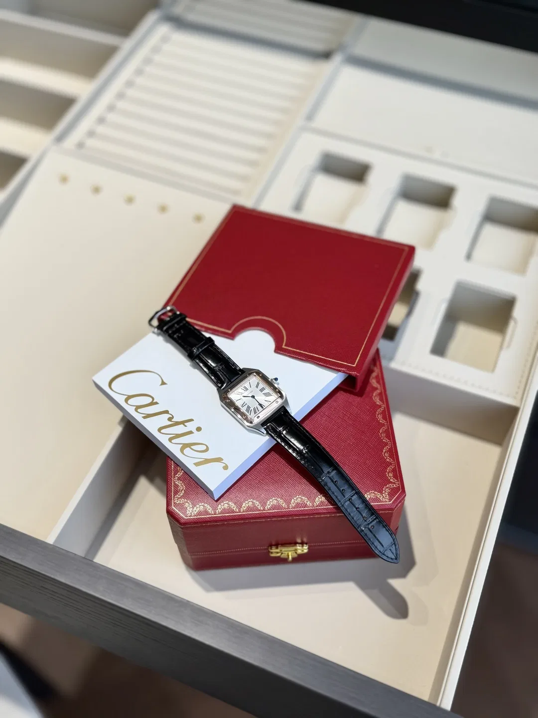 CARTIER 27FW QCIIHSM 003 시계 32