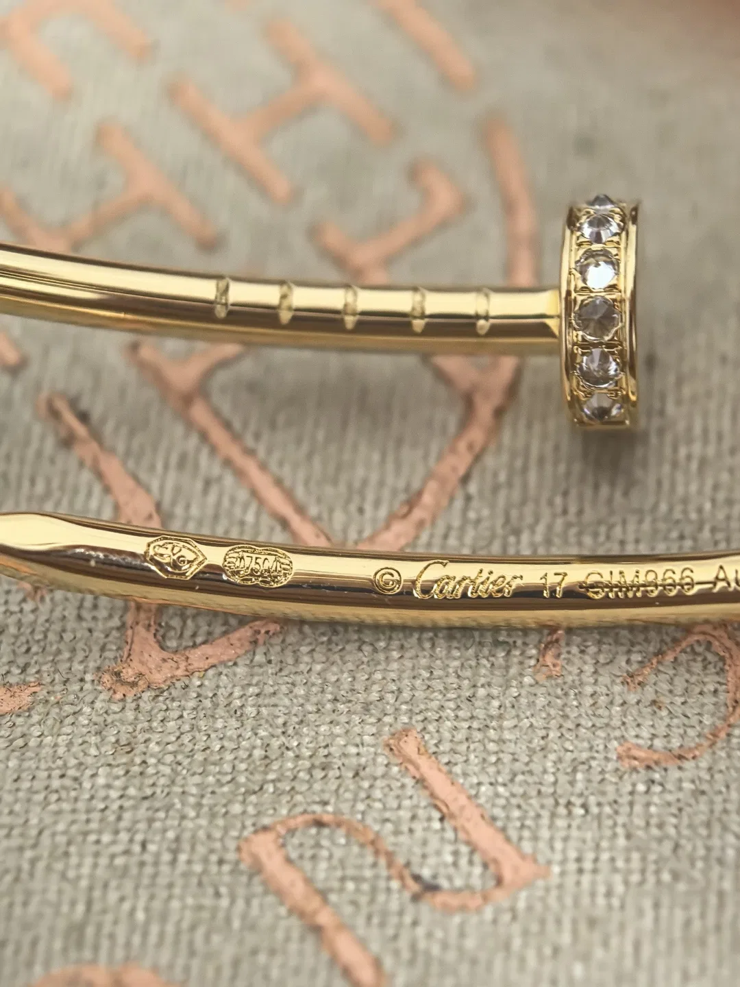 CARTIER 27FW QCIIHSM 004 팔찌 9