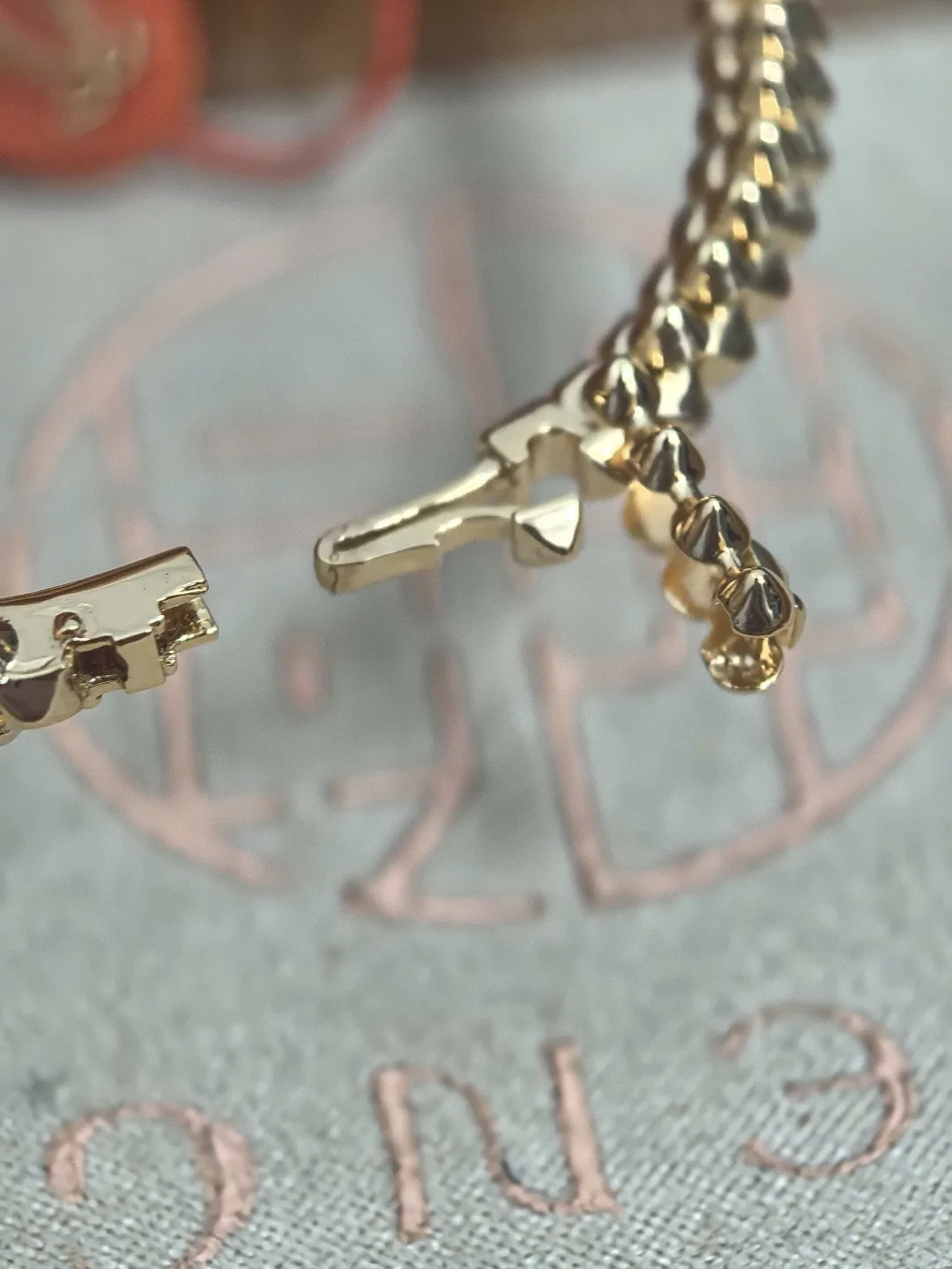 CARTIER 27FW QCIIHSM 005 팔찌 10
