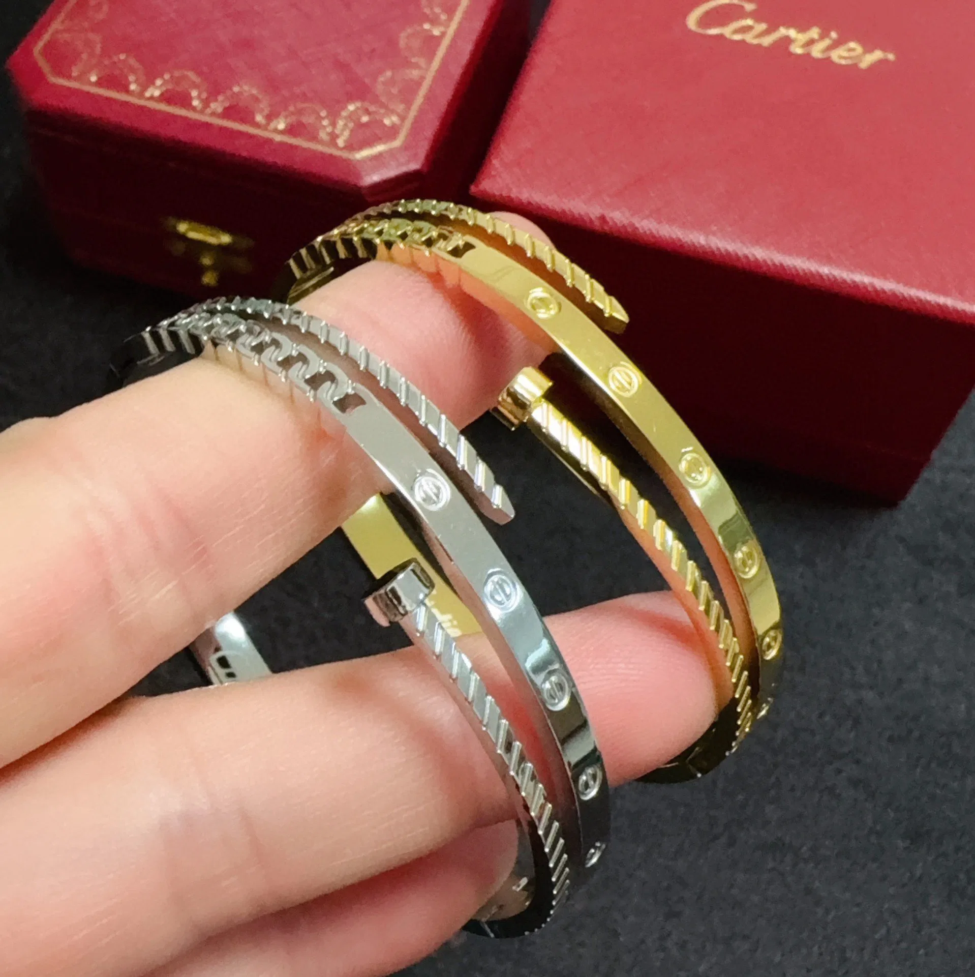 CARTIER 27FW QCIIHSM 010 팔찌 8