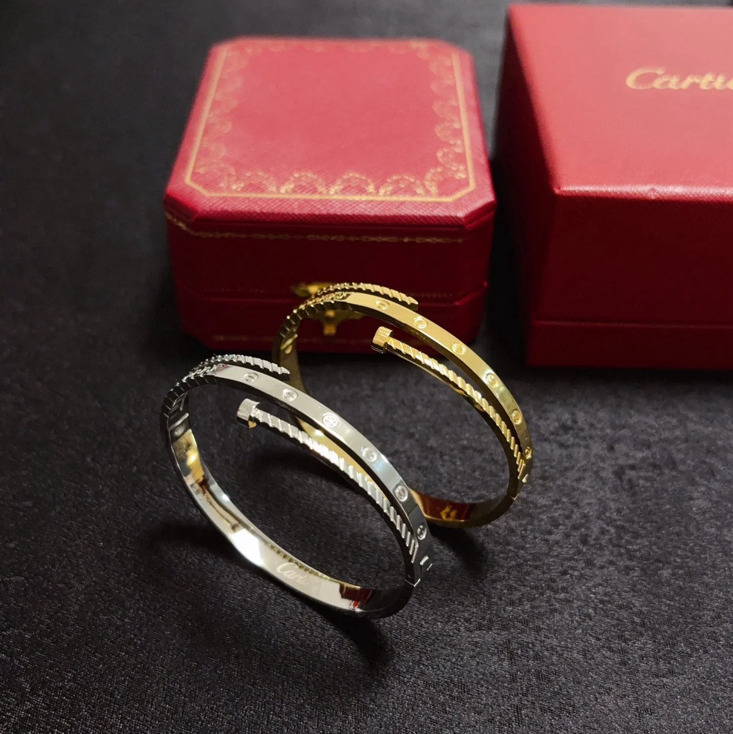 CARTIER 27FW QCIIHSM 010 팔찌 9