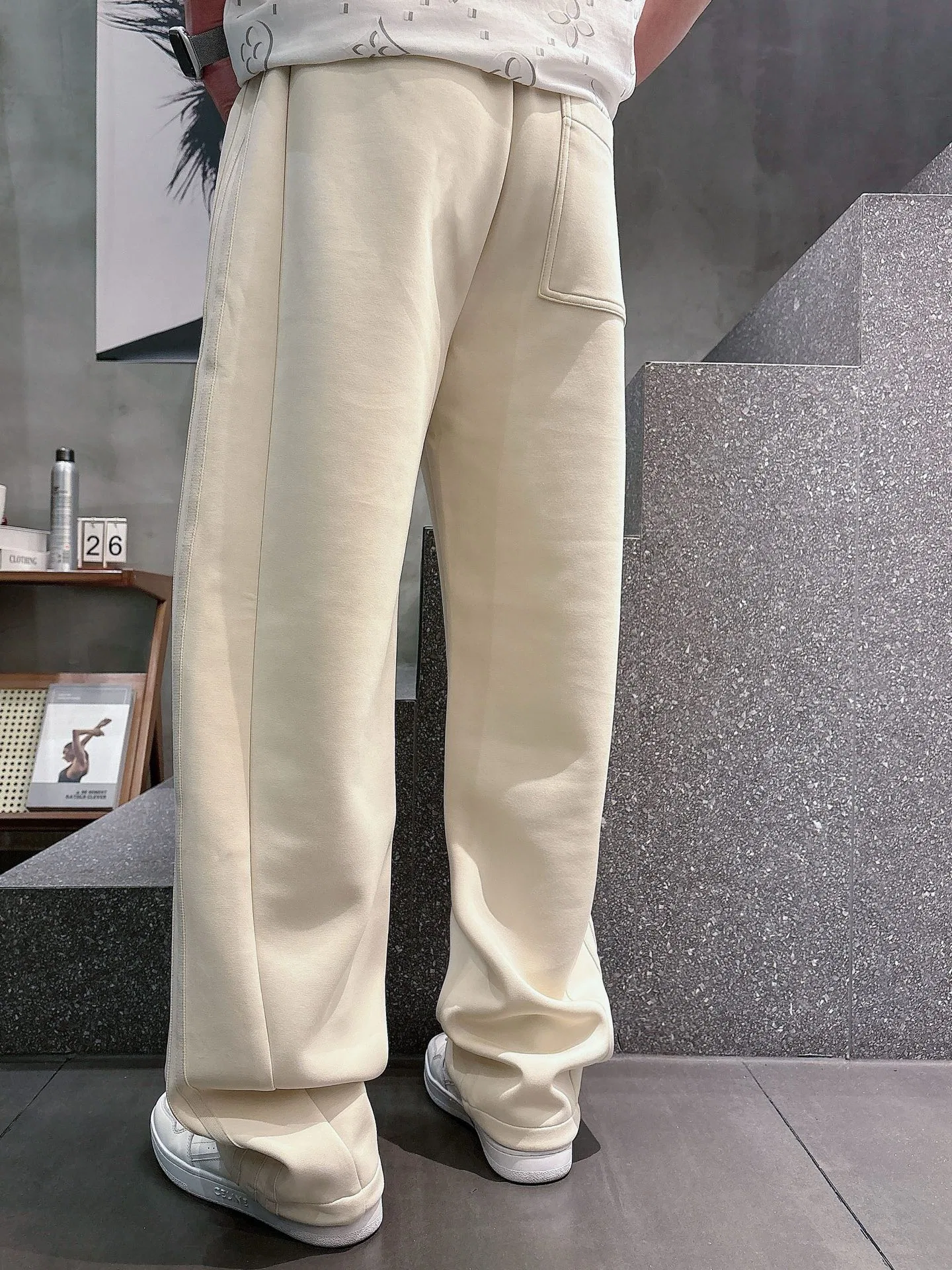 CEL 27FW BVLTUUD 002 스웻팬츠 15