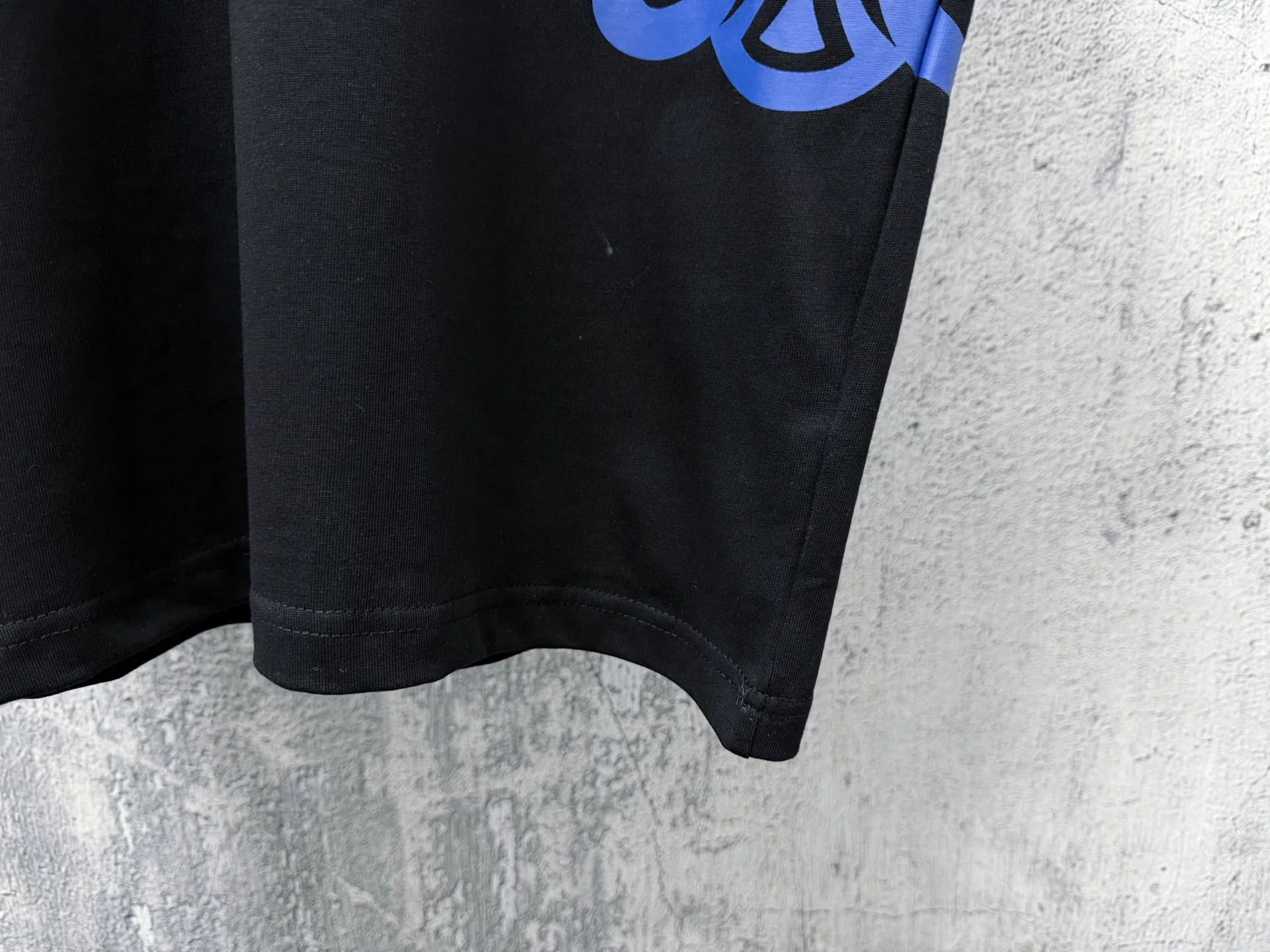 CEL 27FW GWICWLA 010 반팔티셔츠 8