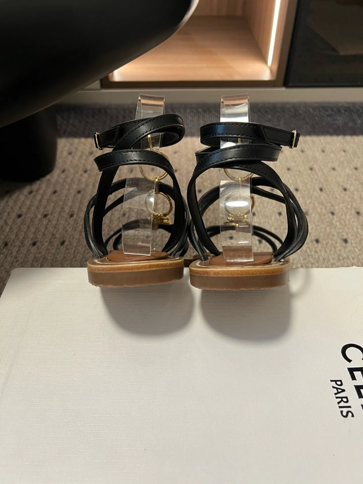 CEL 27FW JGGFCFW 009 샌들 9