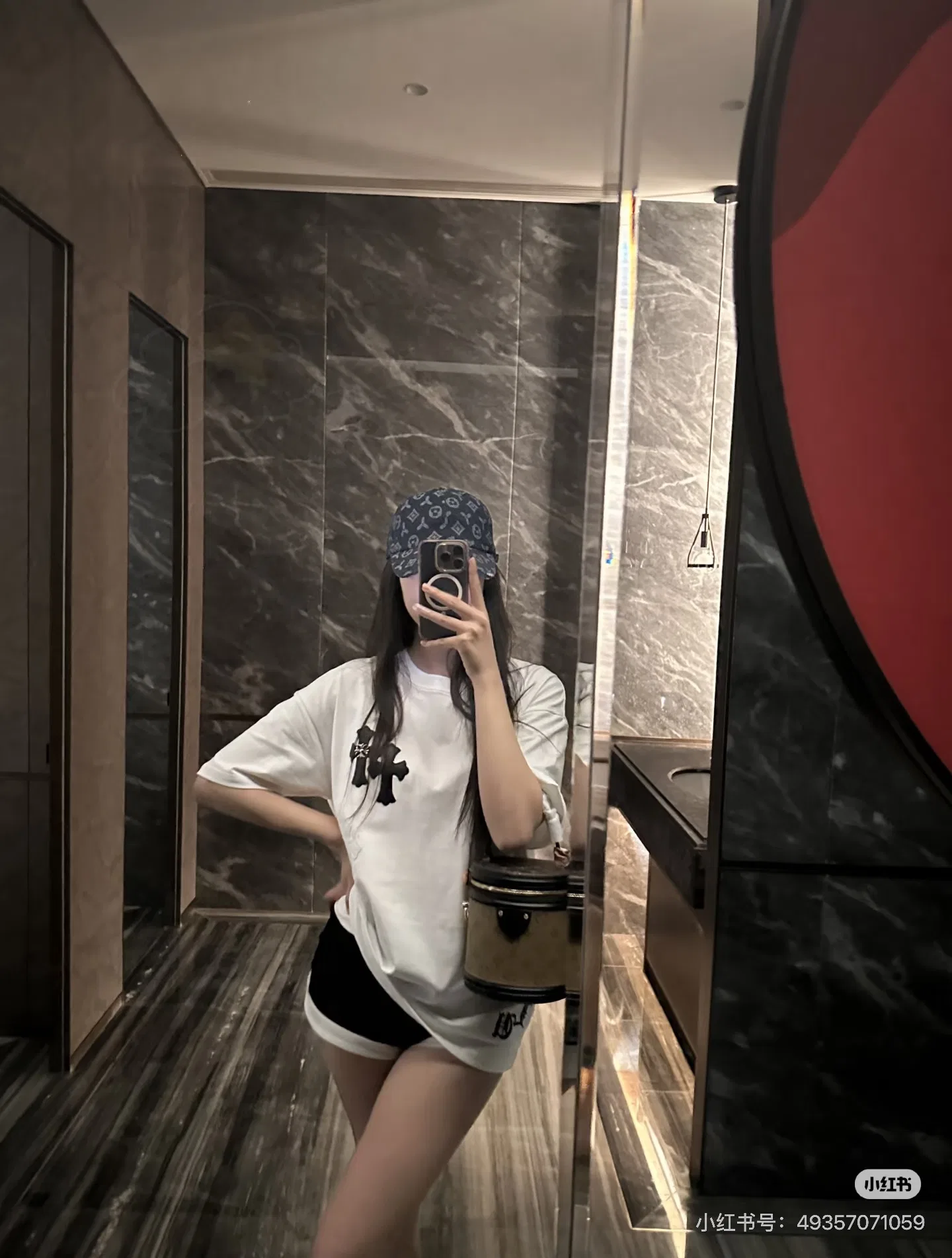CH 27FW BYZBAGO 007 반팔티셔츠 34