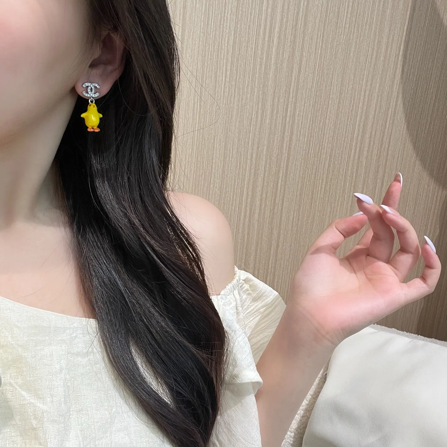 CHA 27FW FKQSBKQ 072 귀걸이 7