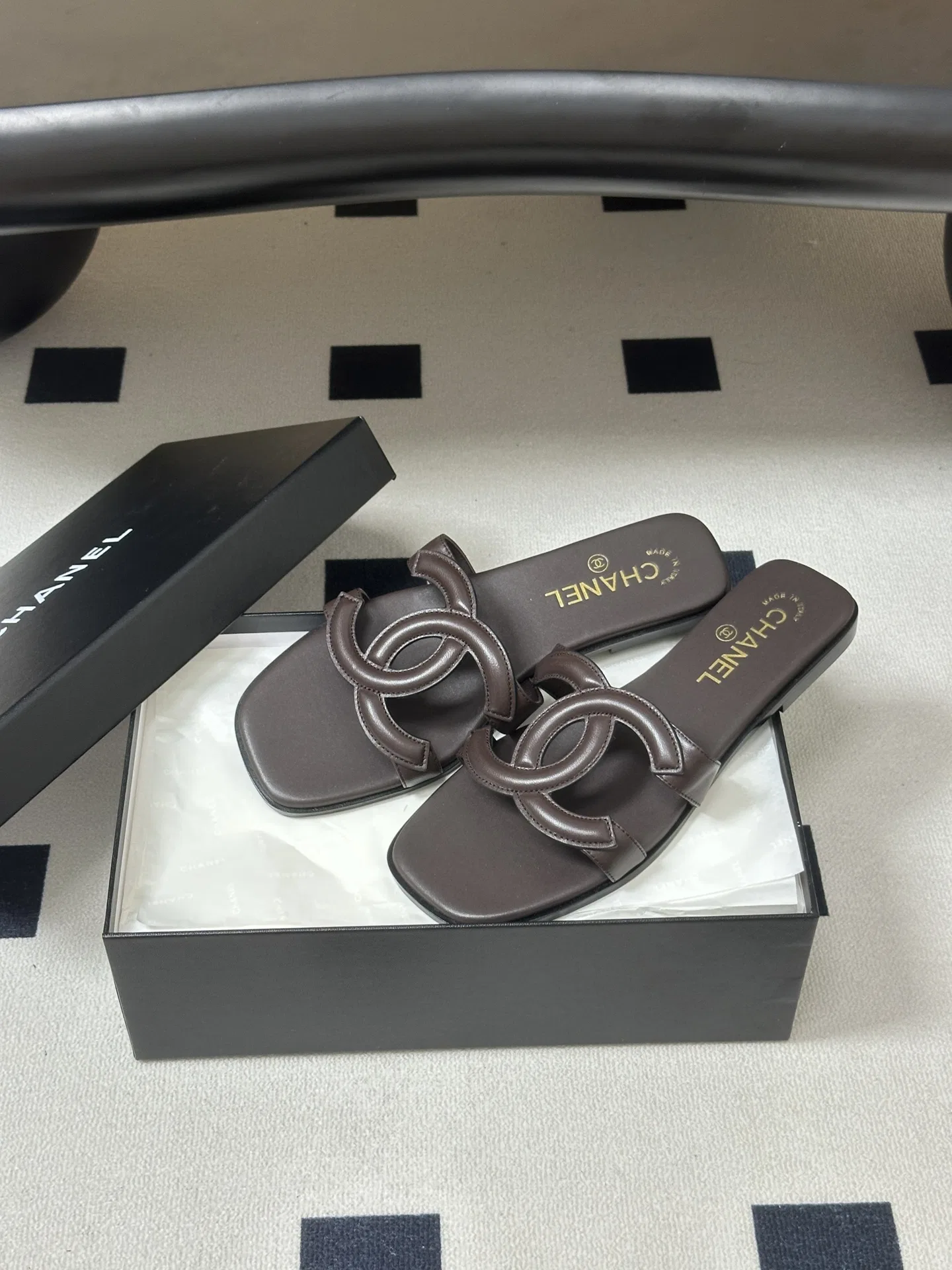 CHA 27FW MSEOZZY 012 슬리퍼 11