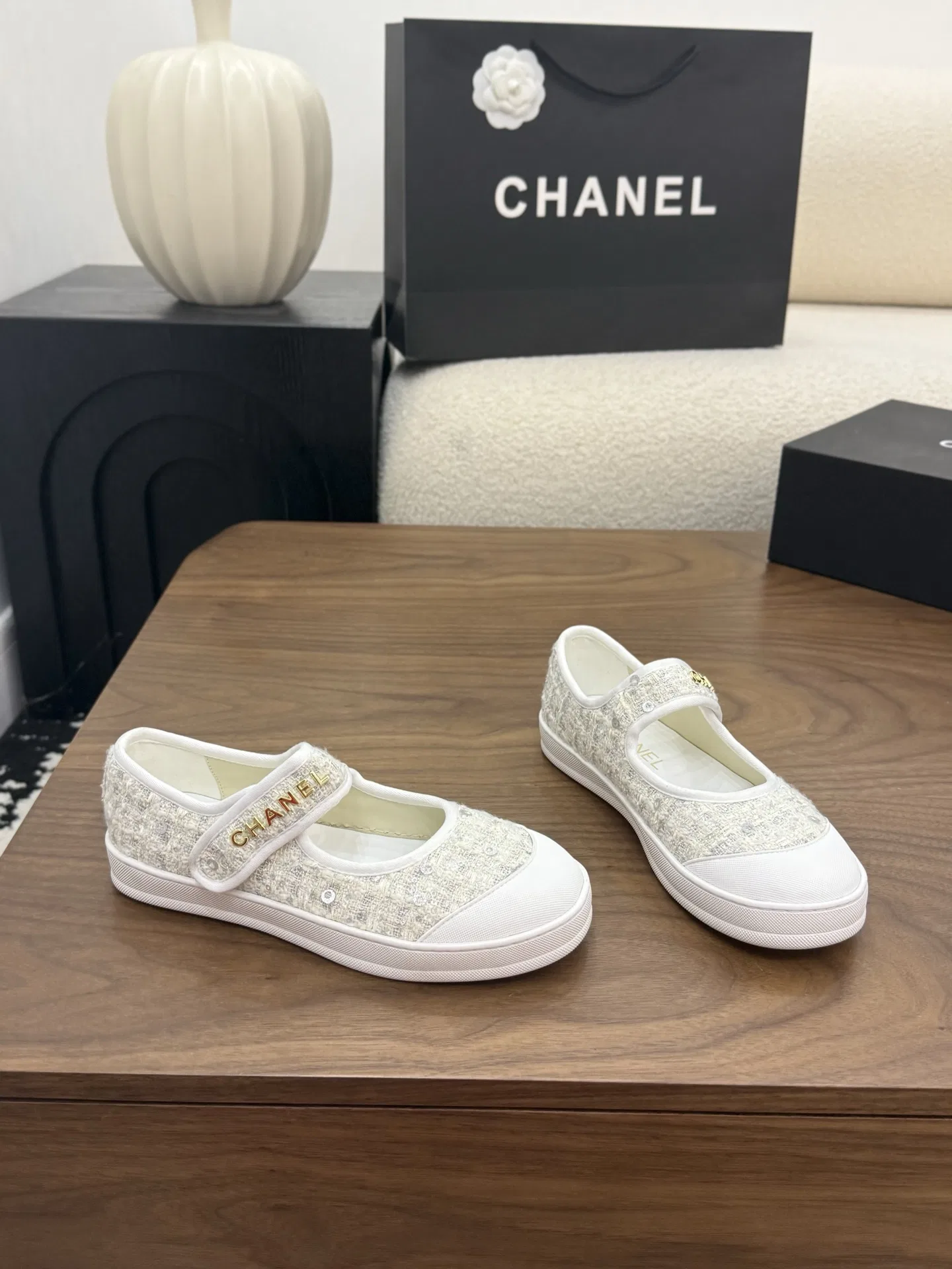 CHA 27FW MSEOZZY 016 플랫슈즈 7