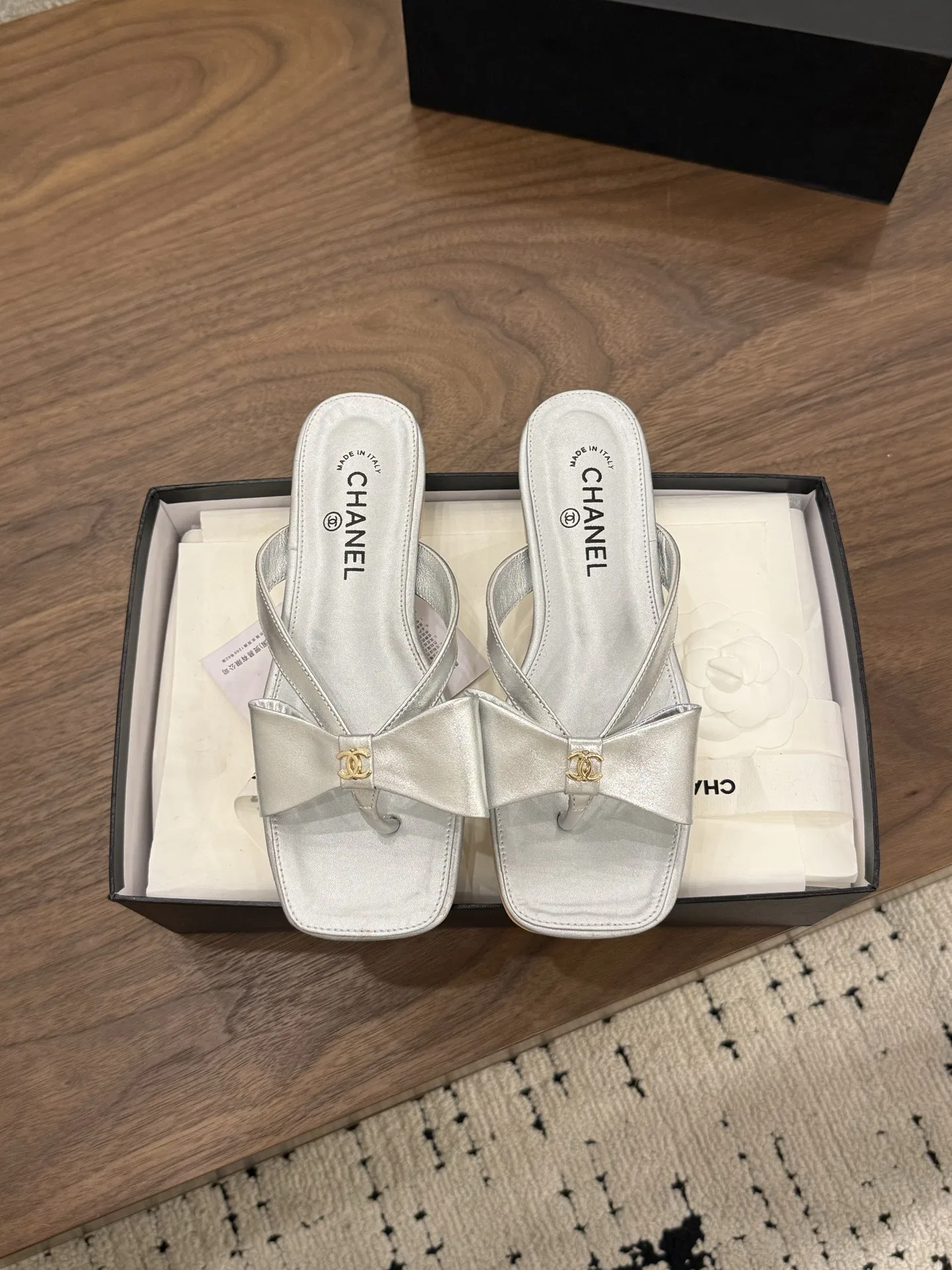 CHA 27FW MSEOZZY 019 슬리퍼 10