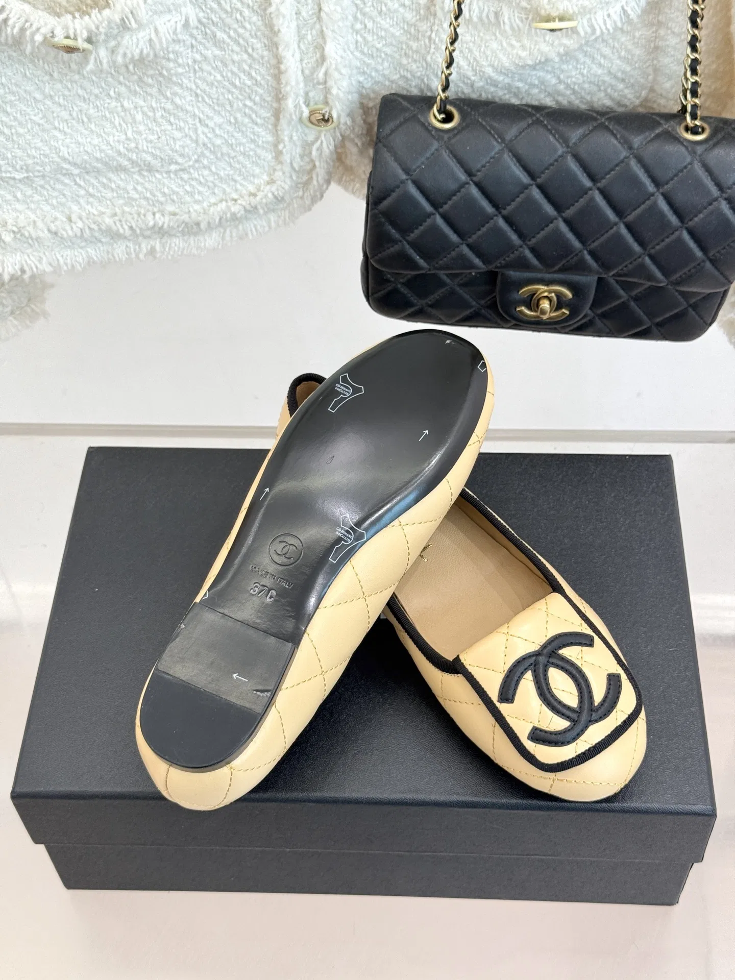 CHA 27FW MSEOZZY 048 플랫슈즈 9