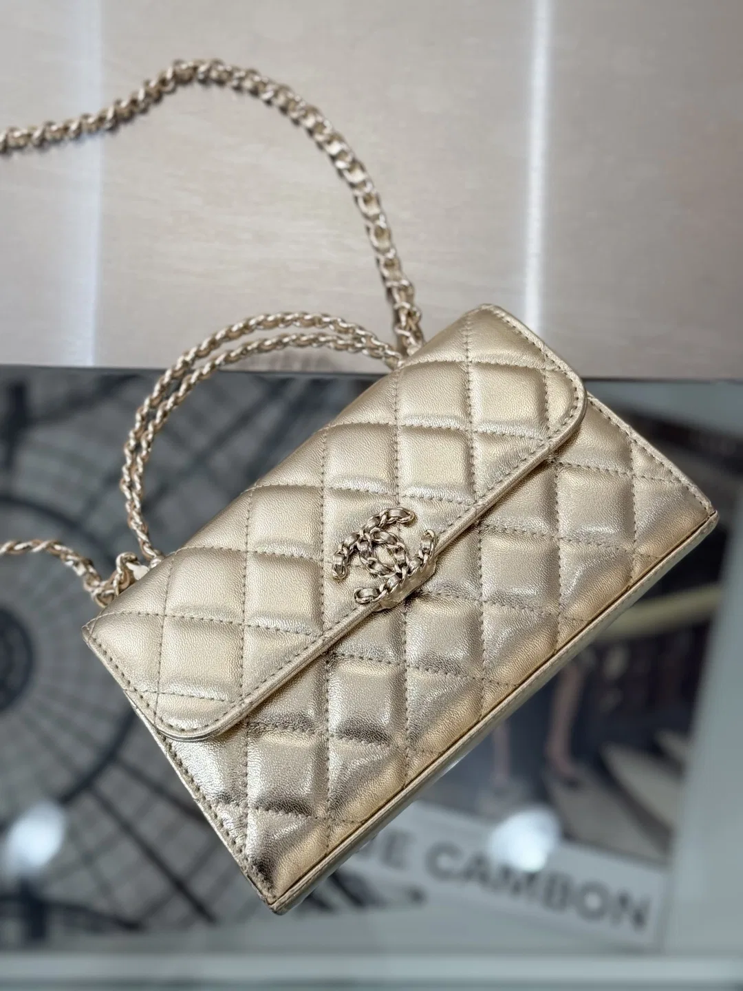CHA 27FW MSEOZZY 085 숄더백 20
