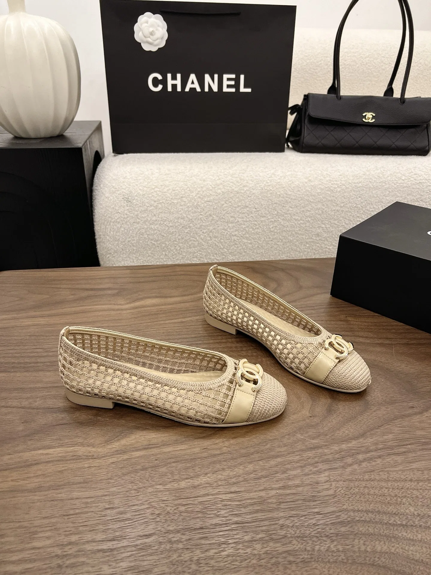 CHA 27FW MSEOZZY 096 플랫슈즈 15