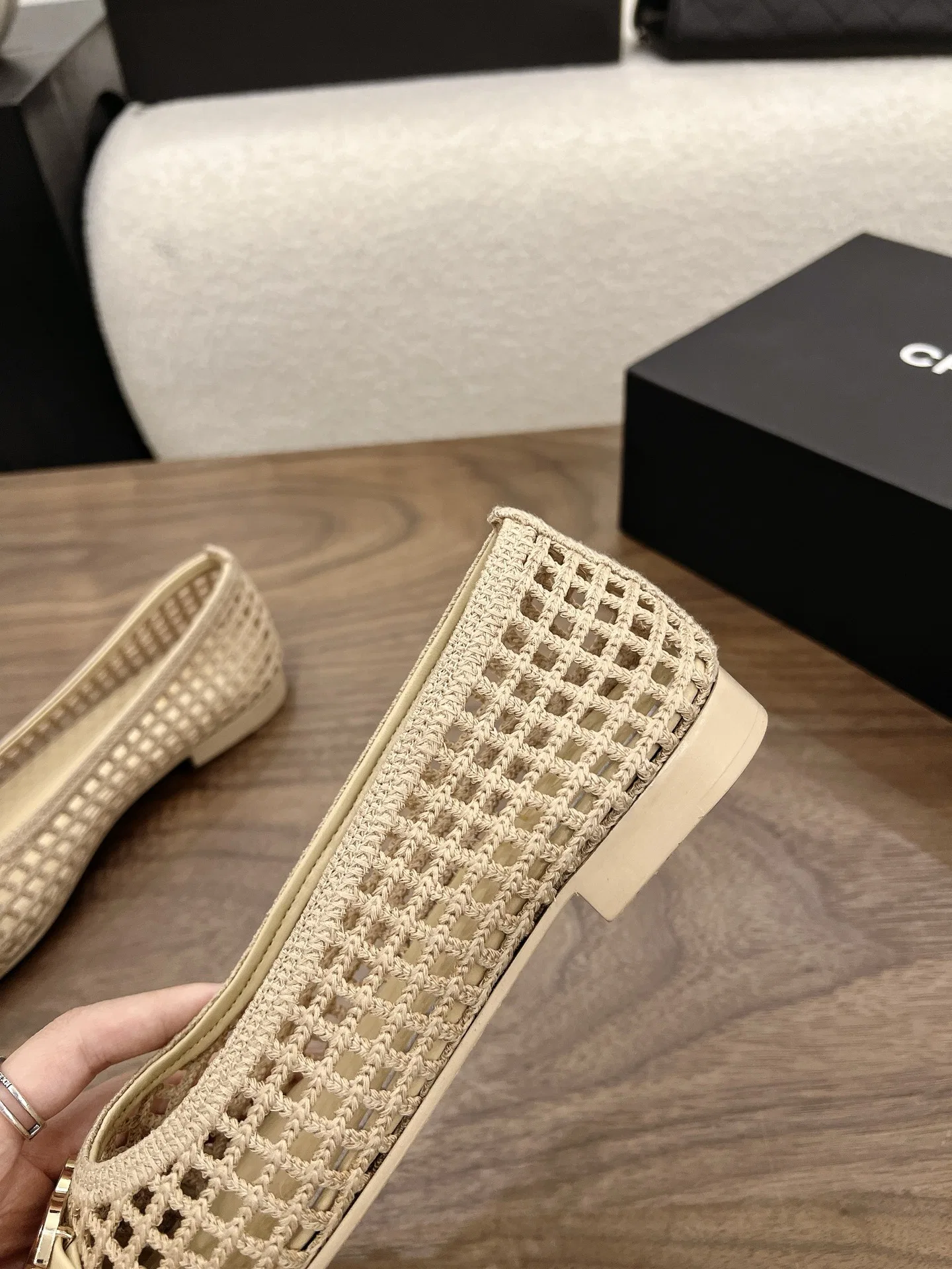 CHA 27FW MSEOZZY 096 플랫슈즈 18