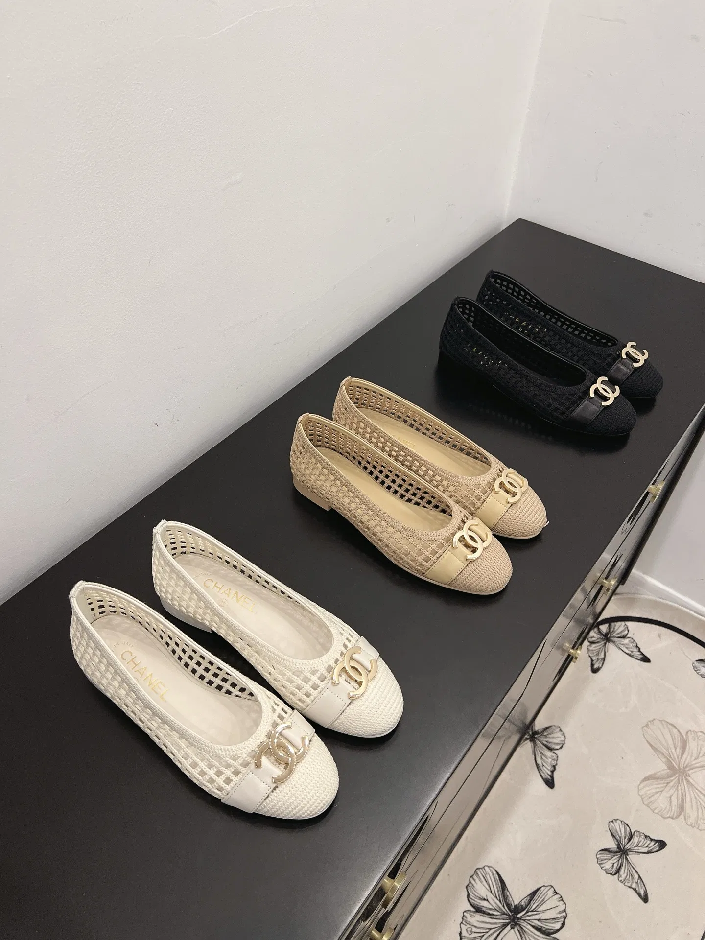 CHA 27FW MSEOZZY 096 플랫슈즈 32