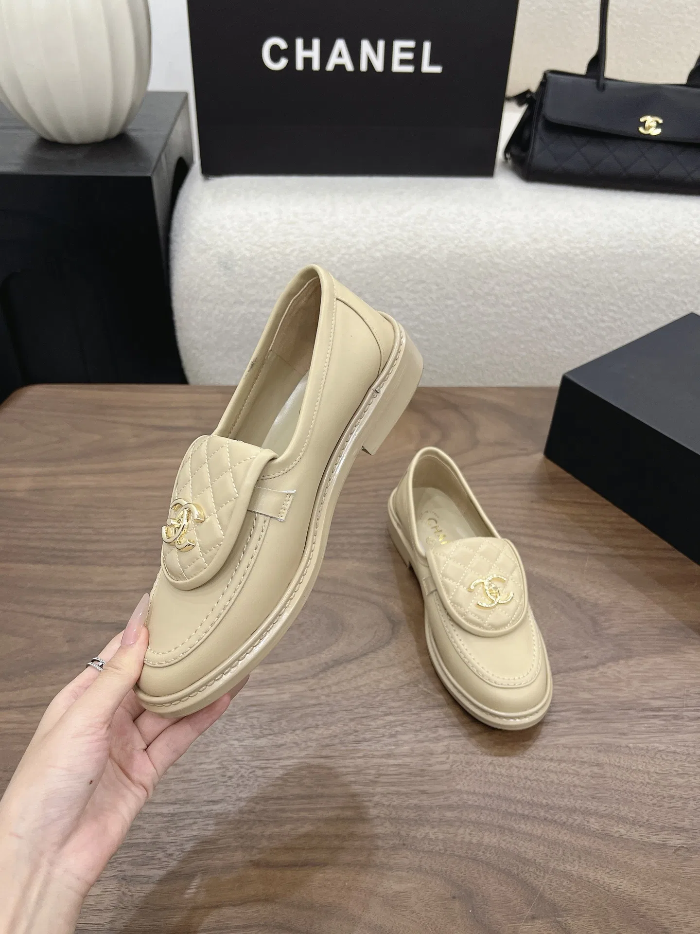 CHA 27FW MSEOZZY 130 구두 11