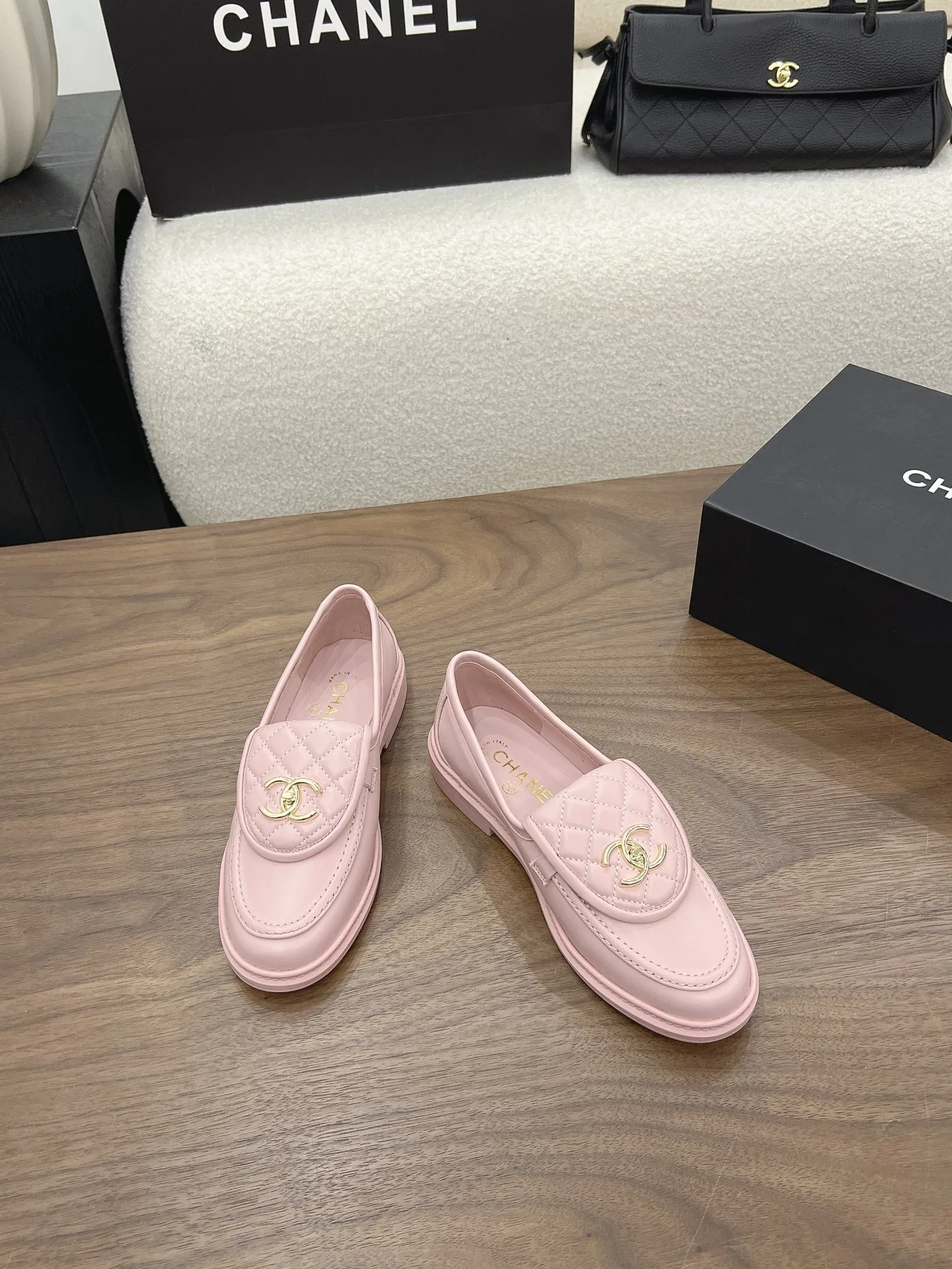 CHA 27FW MSEOZZY 130 구두 18