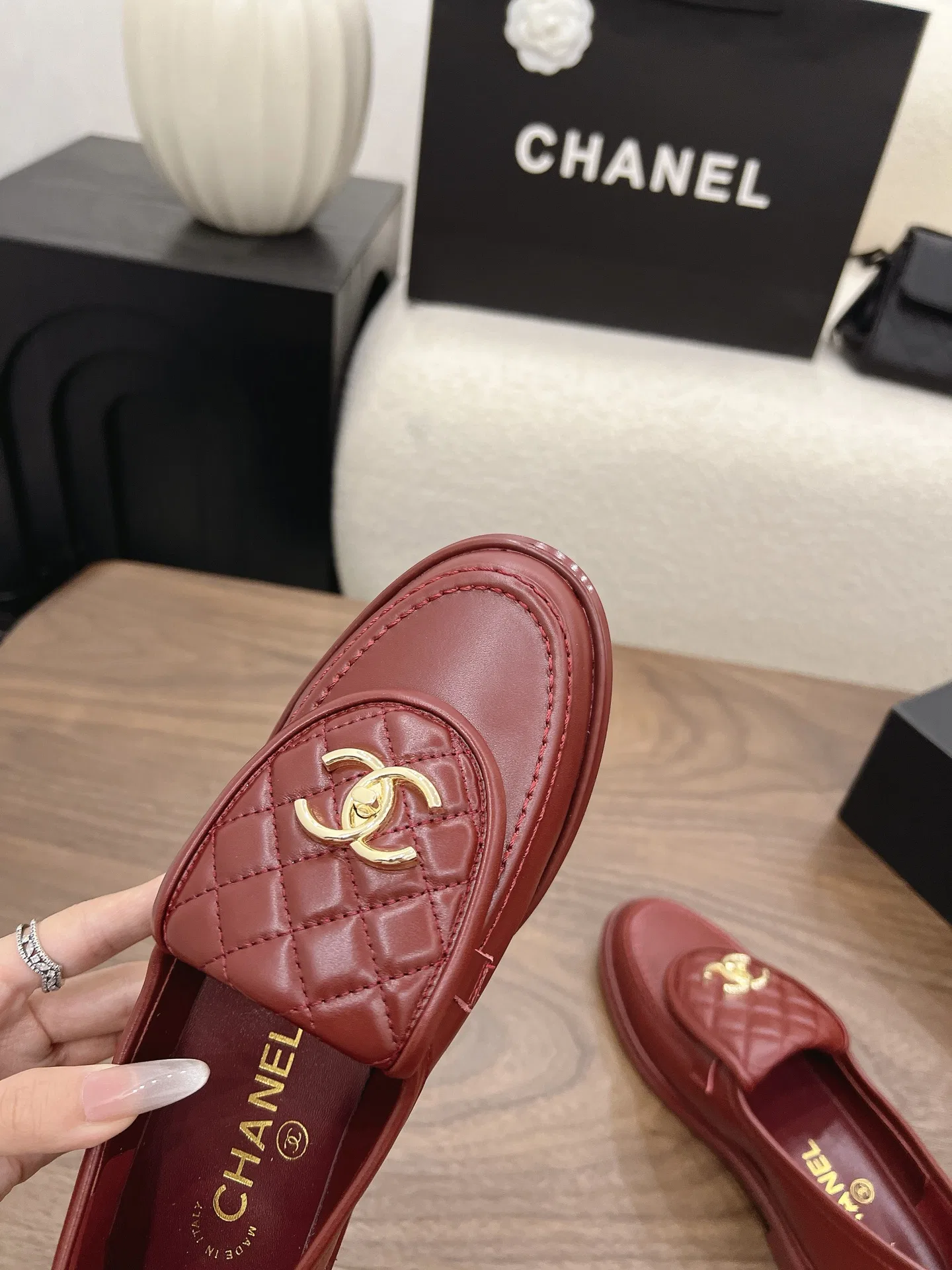 CHA 27FW MSEOZZY 130 구두 40
