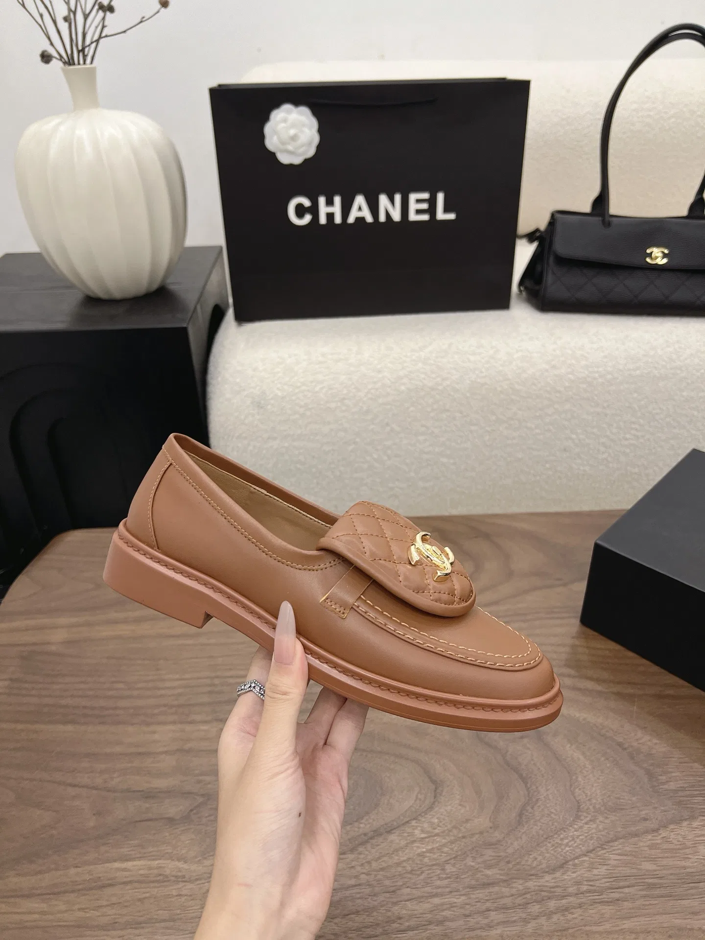 CHA 27FW MSEOZZY 130 구두 56