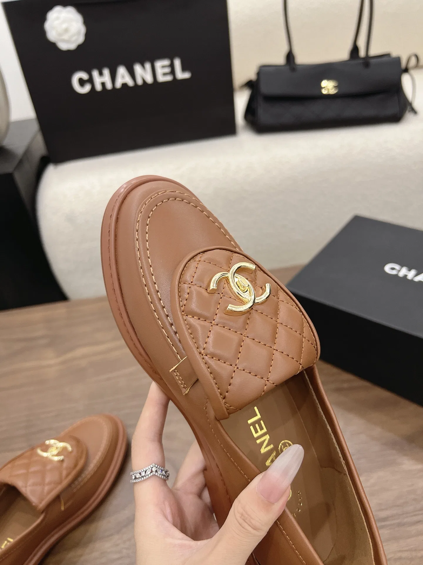 CHA 27FW MSEOZZY 130 구두 58