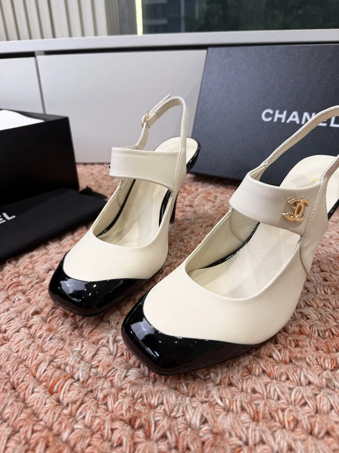 CHA 27FW MSEOZZY 137 구두 34