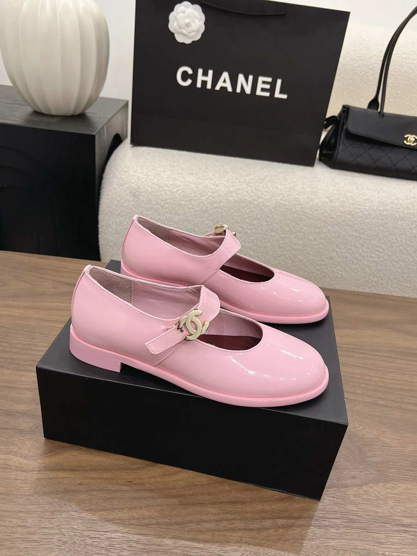 CHA 27FW MSEOZZY 149 플랫슈즈 33