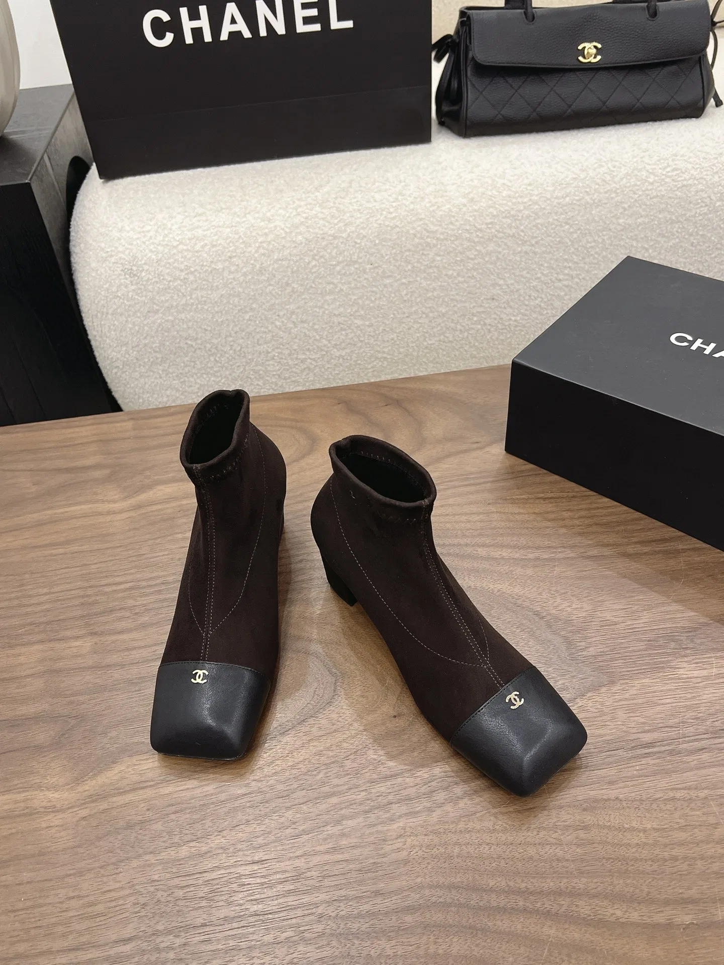 CHA 27FW MSEOZZY 150 부츠 9